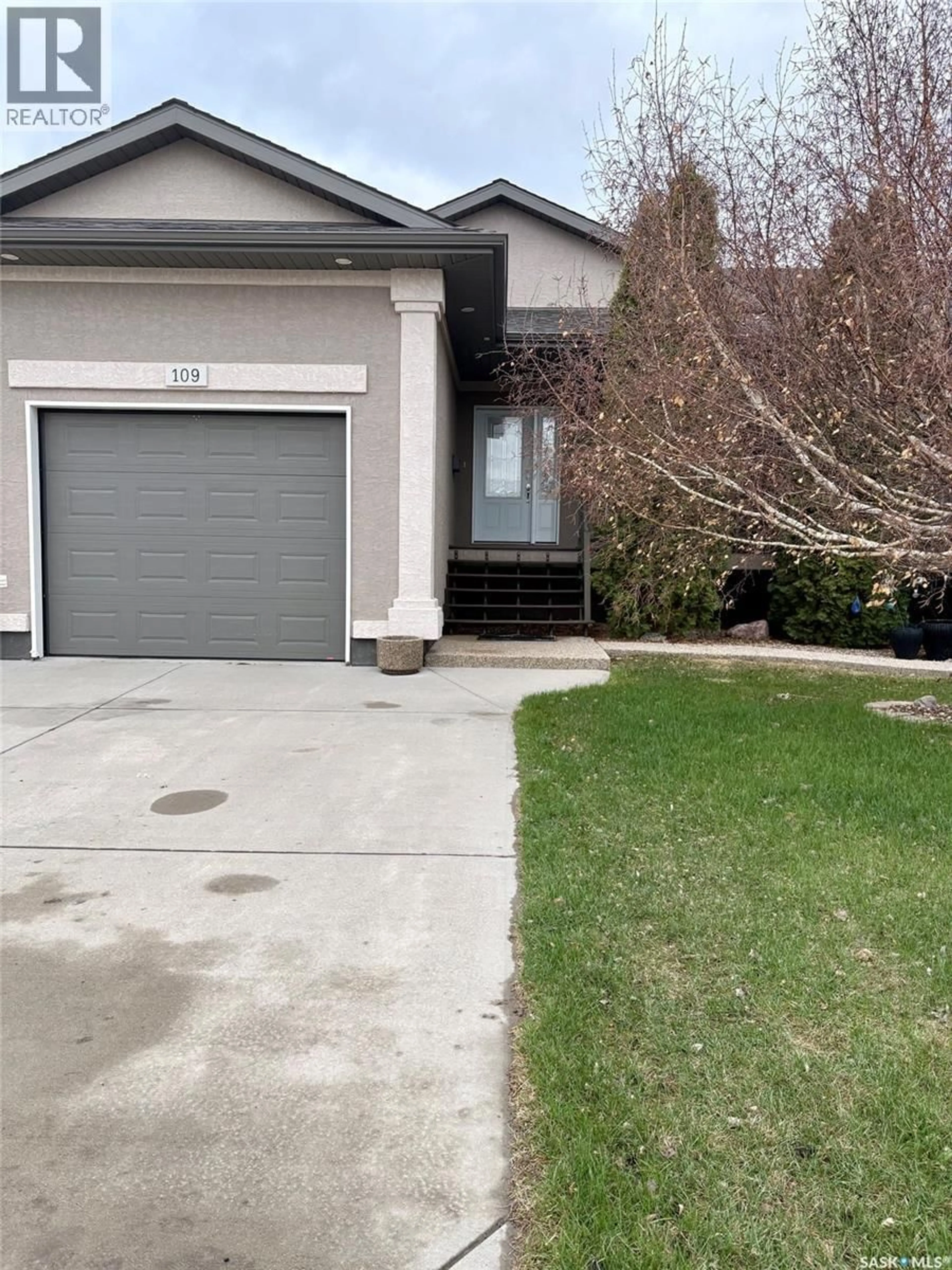 Unknown for 109 GOOD SPIRIT CRESCENT, Yorkton Saskatchewan S3N3J8