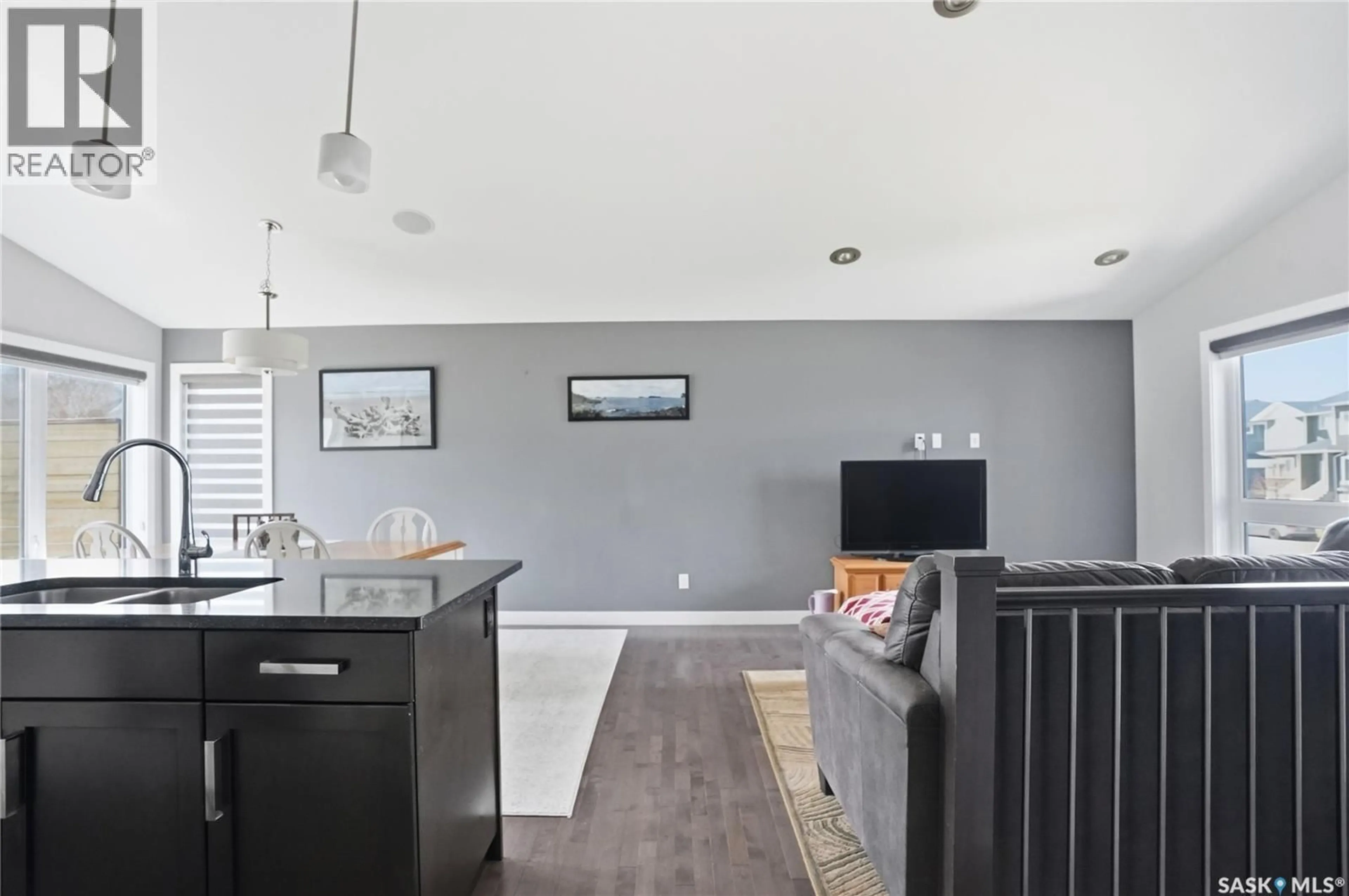 Open concept kitchen, unknown for 1111 EVERGREEN BOULEVARD, Saskatoon Saskatchewan S7W0R5