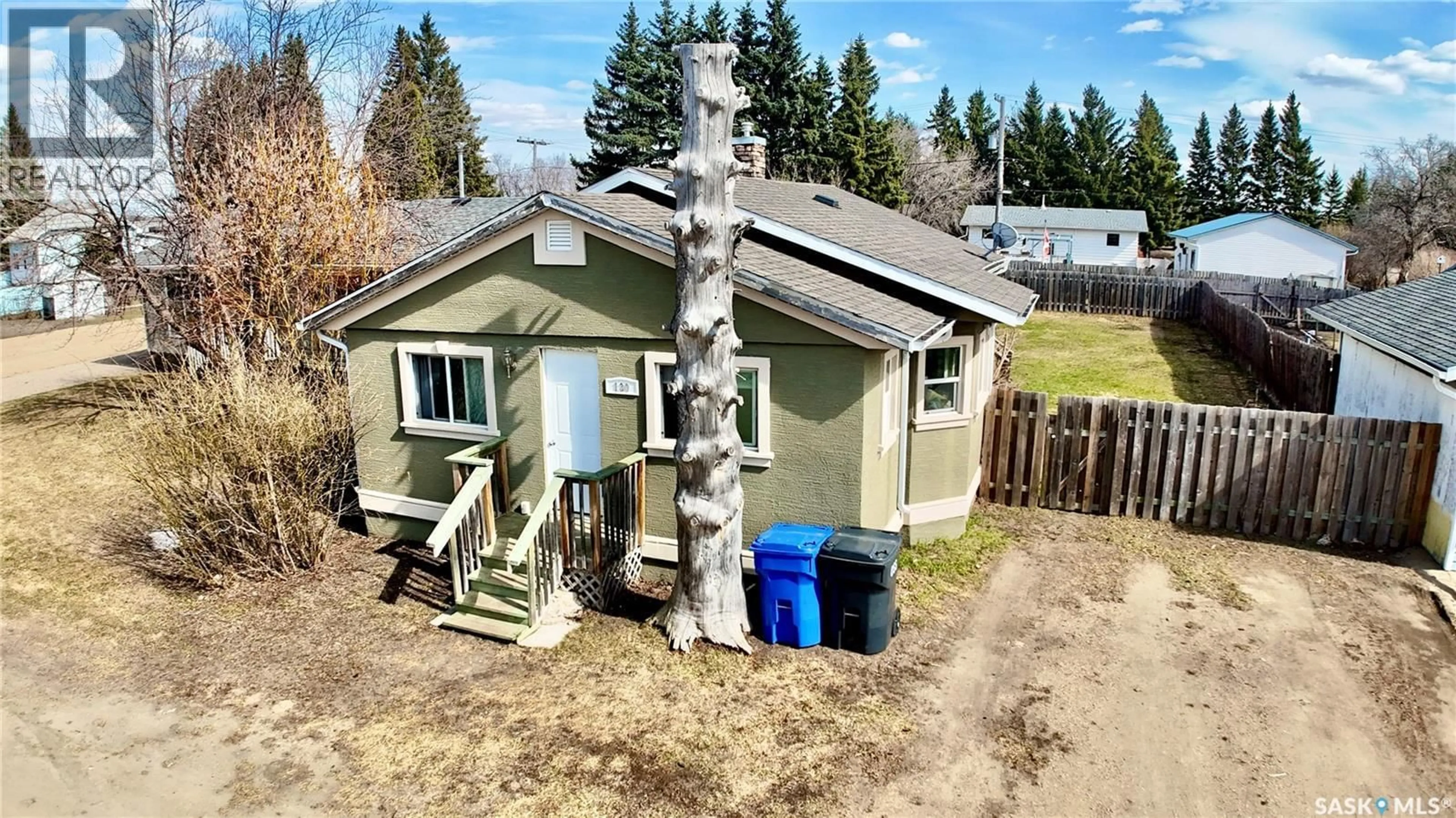 A pic from outside/outdoor area/front of a property/back of a property/a pic from drone, unknown for 130 5TH STREET, Bredenbury Saskatchewan S0A0H0