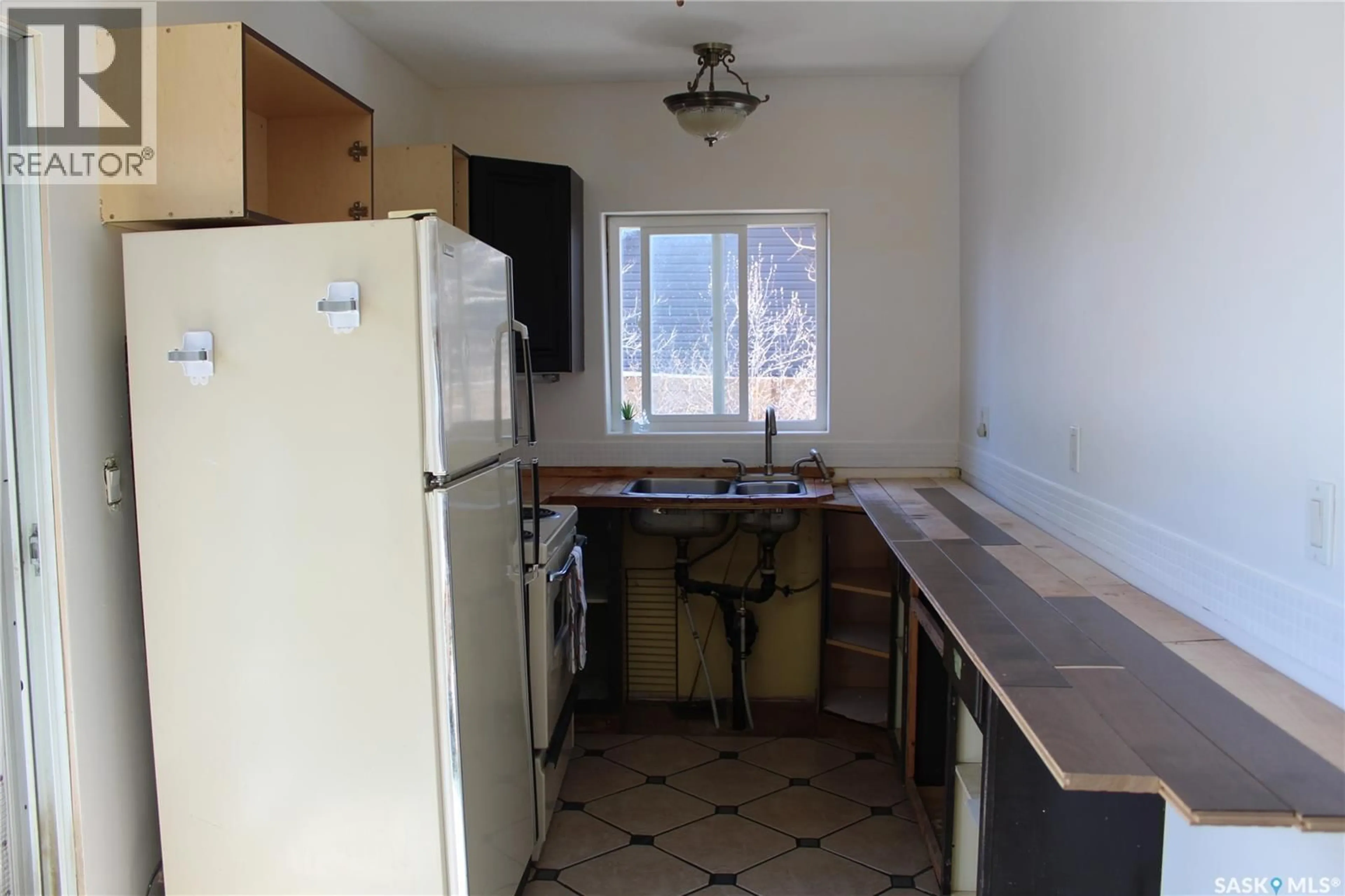 Standard kitchen, unknown for 6 DRIFTWOOD LANE, Invergordon Rm No. 430 Saskatchewan S0J1H0