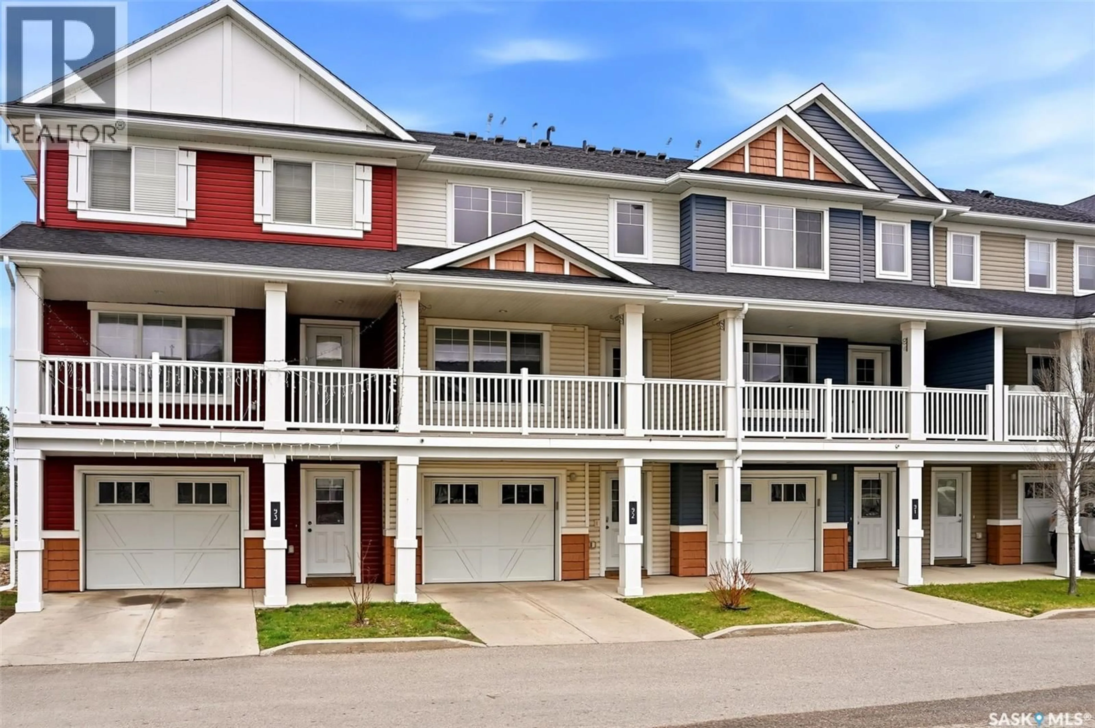 Home with vinyl exterior material, street for 5250 - 92 AERODROME ROAD, Regina Saskatchewan S4W0H7