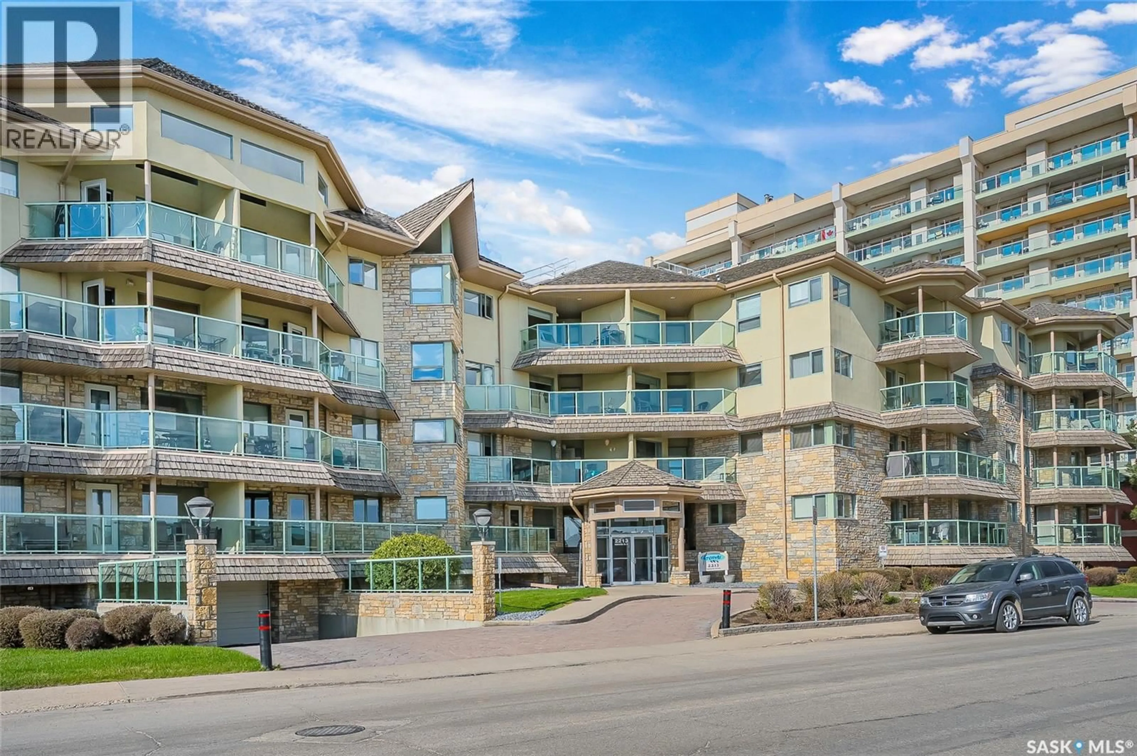 Unknown for 2213 - 215 ADELAIDE STREET, Saskatoon Saskatchewan S7J0J6