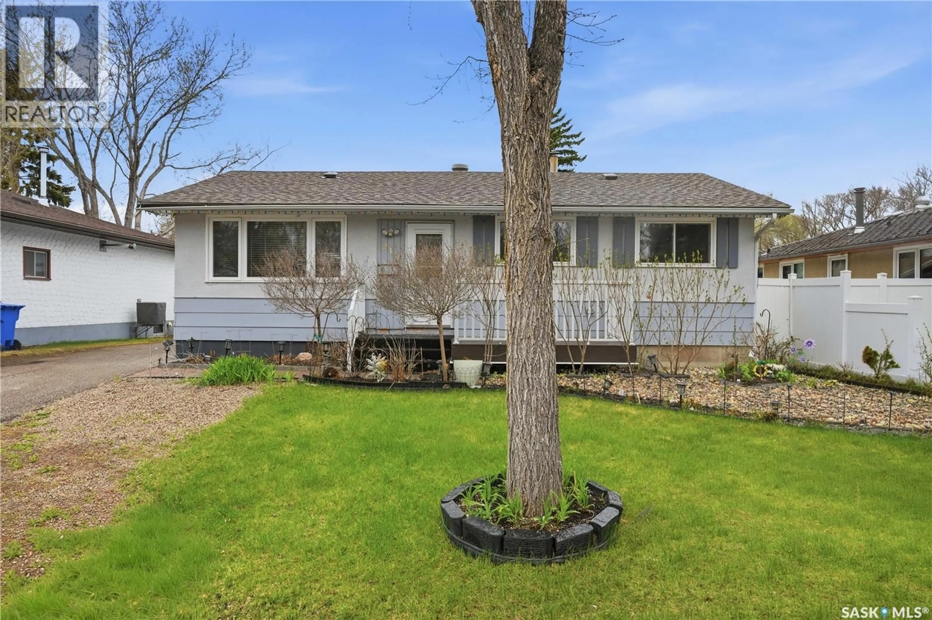 Home with vinyl exterior material, street for 219 NAGEL CRESCENT, Regina Saskatchewan S4N4N4