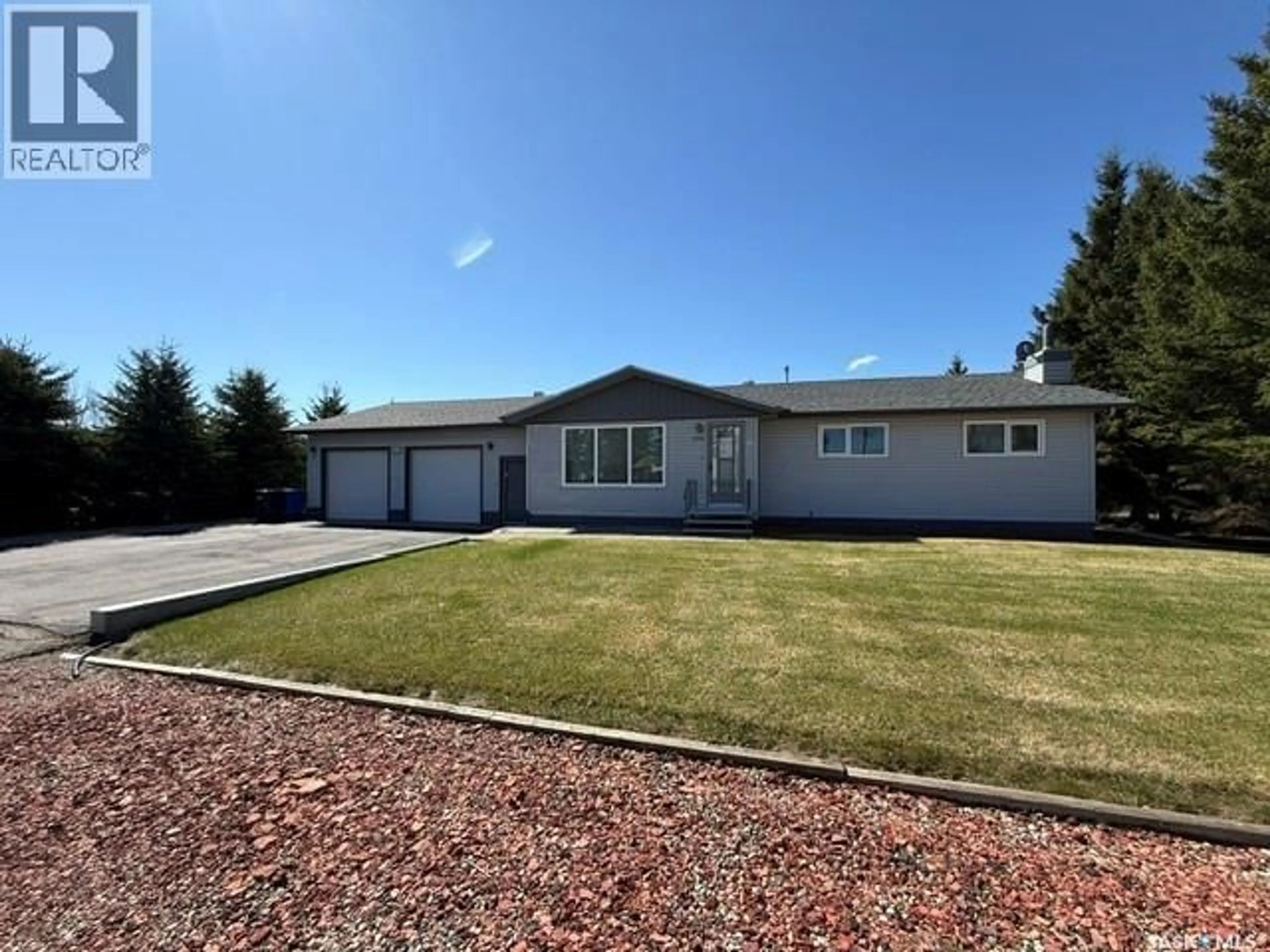 Home with vinyl exterior material, street for 234 SASKATCHEWAN STREET, Kamsack Saskatchewan S0A1S0
