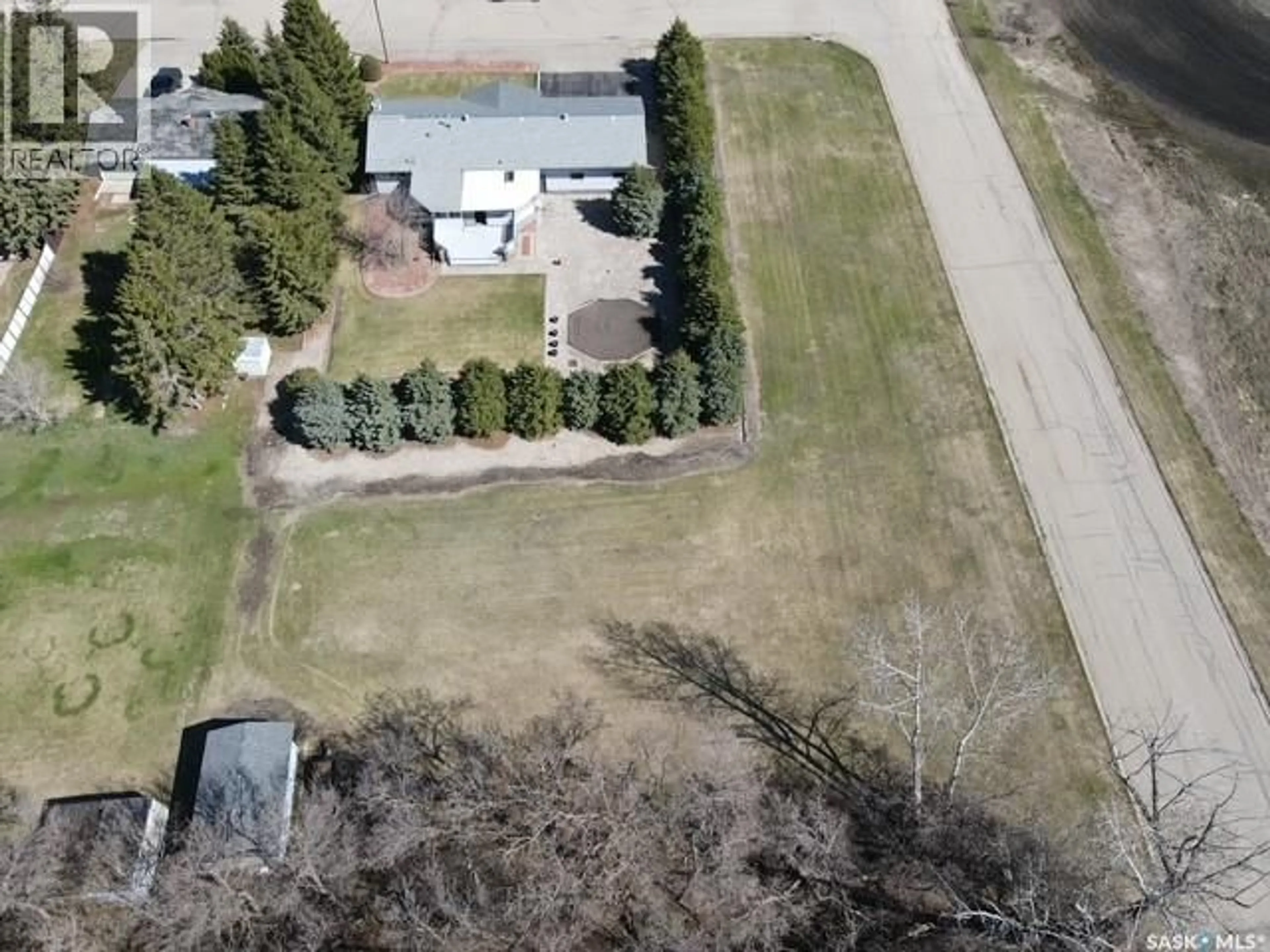 A pic from outside/outdoor area/front of a property/back of a property/a pic from drone, street for 234 SASKATCHEWAN STREET, Kamsack Saskatchewan S0A1S0