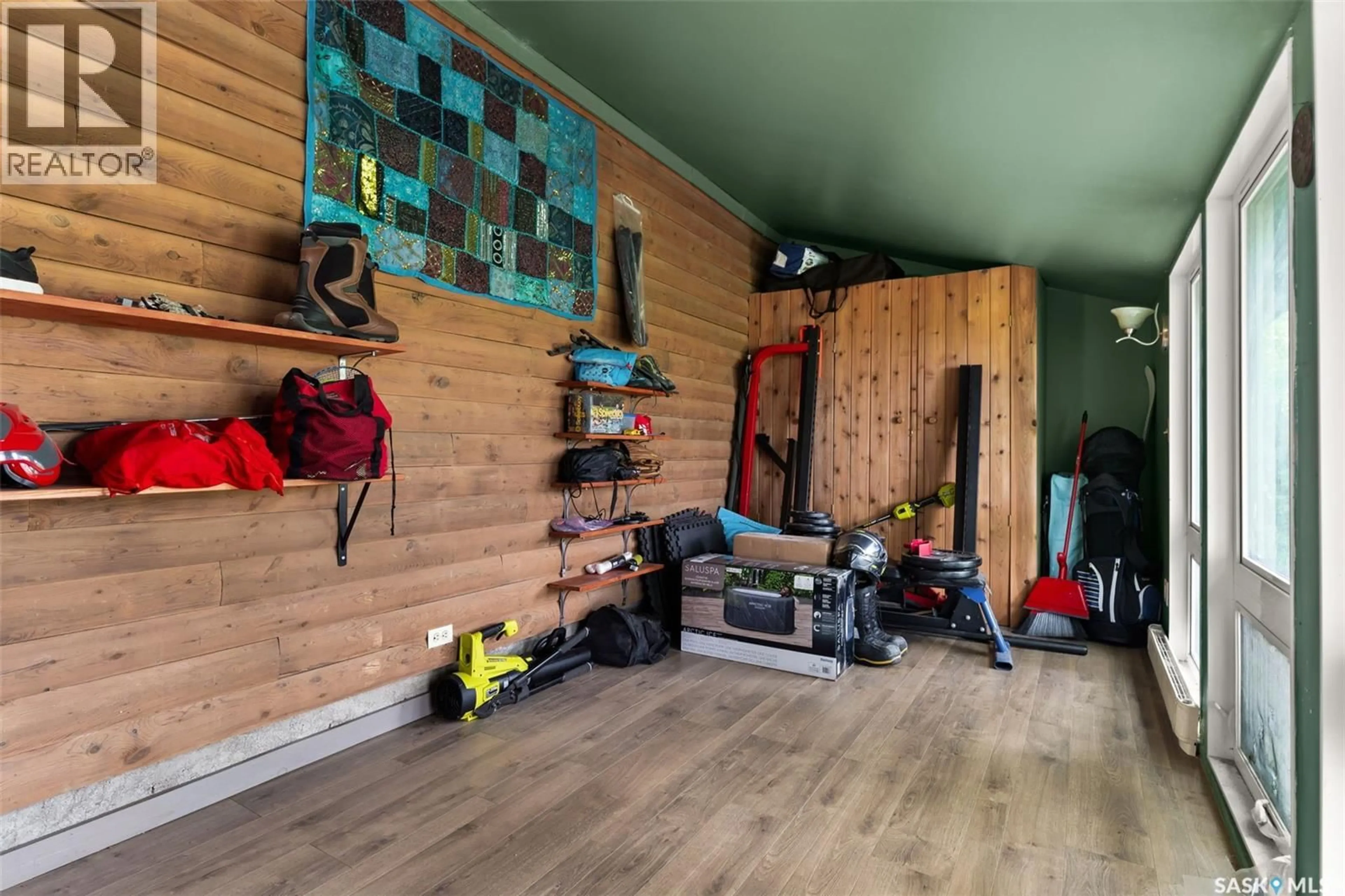 Indoor garage for CRAVEN ACREAGE, Longlaketon Rm No. 219 Saskatchewan S0G0W0