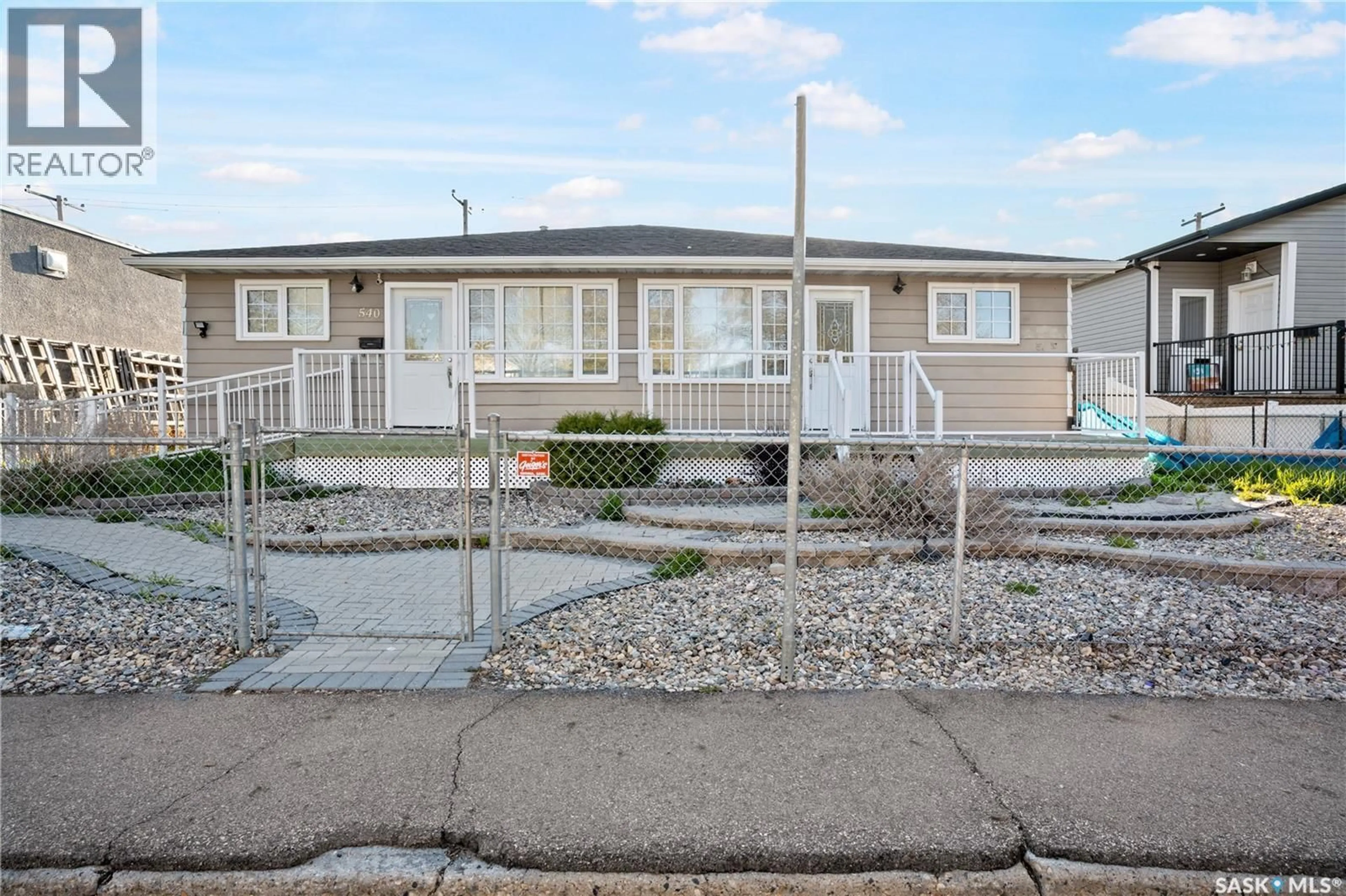 Unknown for 540 WASCANA STREET, Regina Saskatchewan S4R4J2