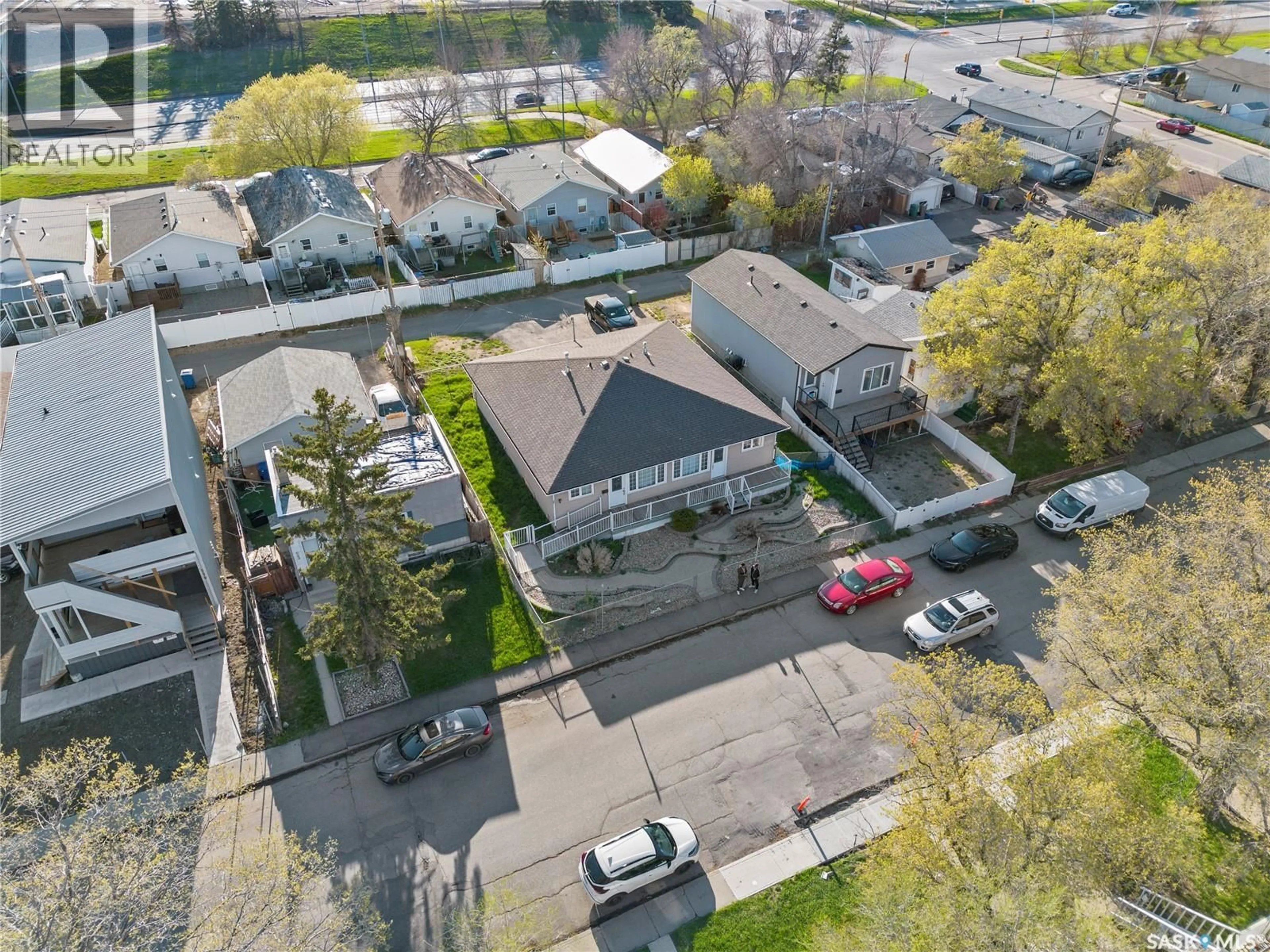 A pic from outside/outdoor area/front of a property/back of a property/a pic from drone, street for 540 WASCANA STREET, Regina Saskatchewan S4R4J2