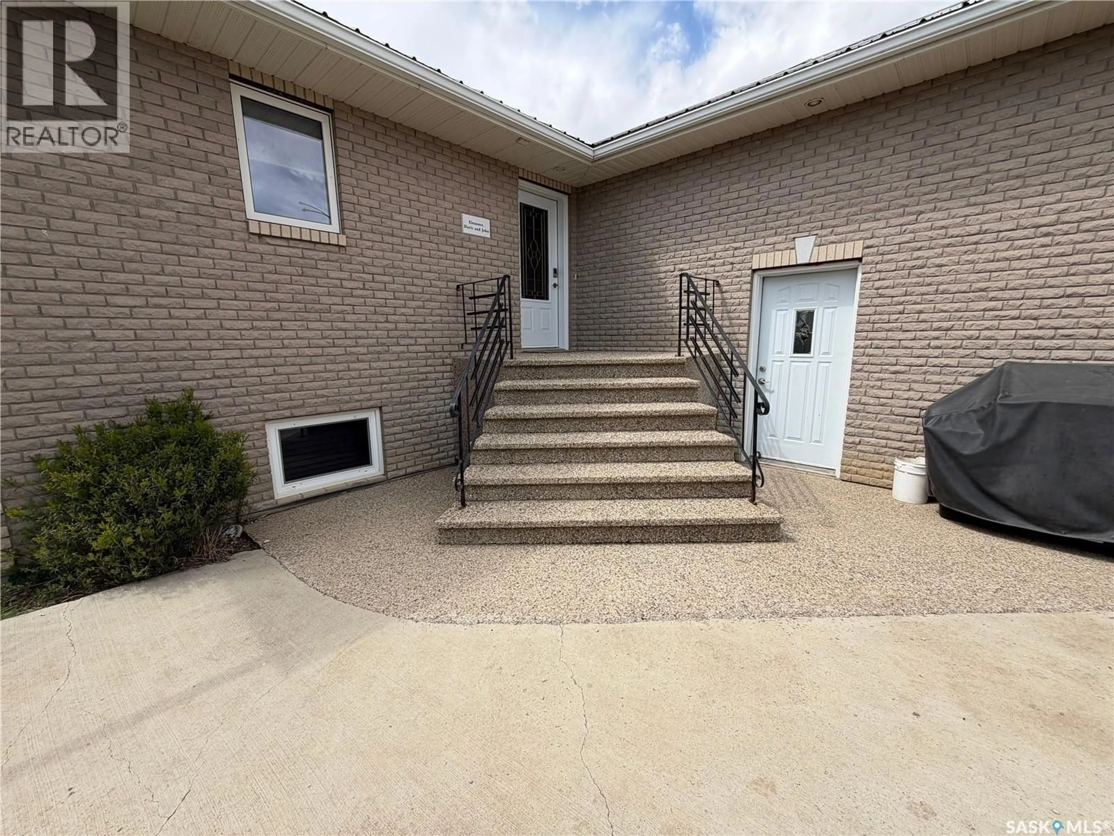 Unknown for KOLODY ACREAGE, Auvergne Rm No. 76 Saskatchewan S0N1Z0