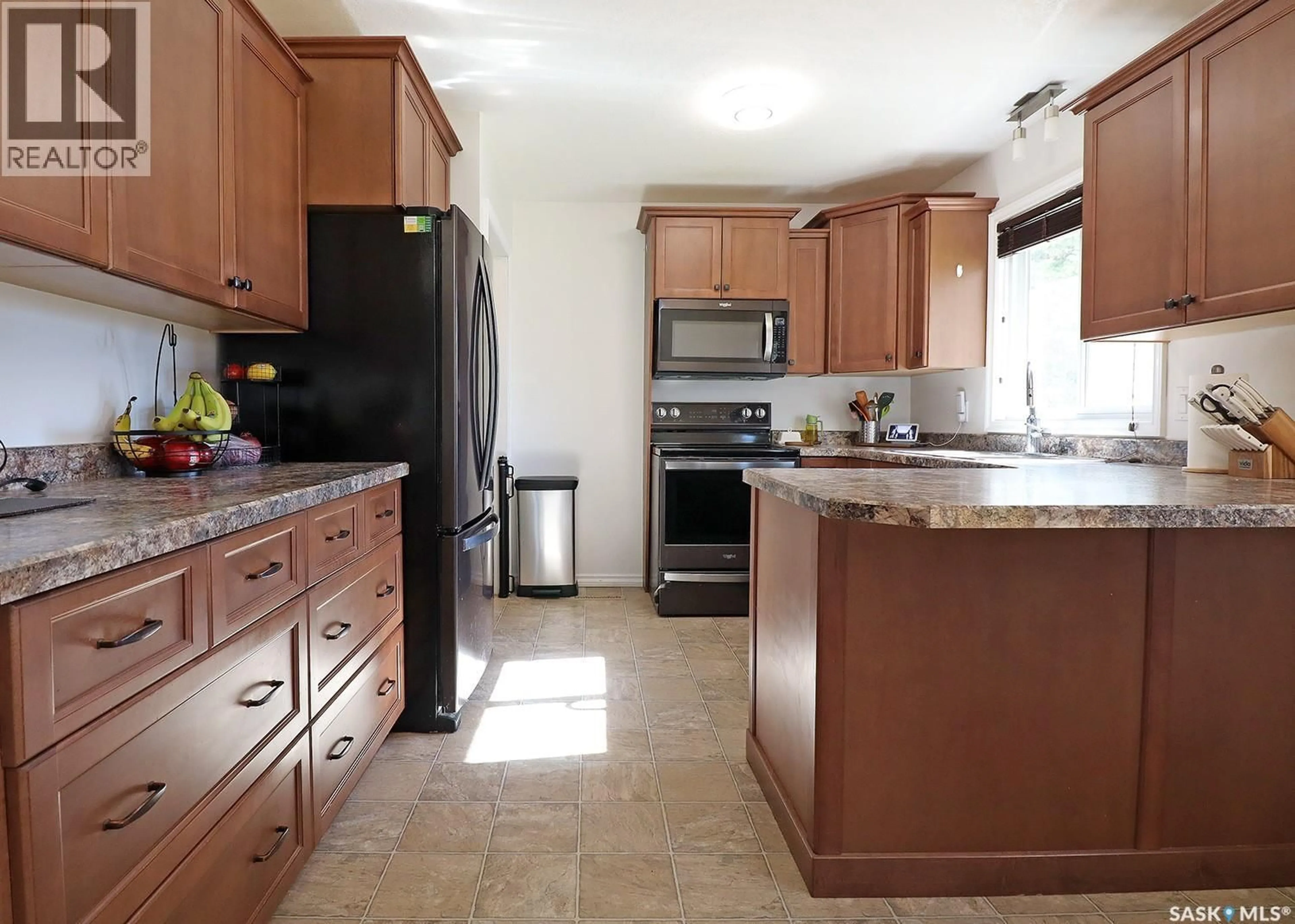 Standard kitchen, ceramic/tile floor for 59 ALEXANDRA AVENUE, Yorkton Saskatchewan S3N2J6