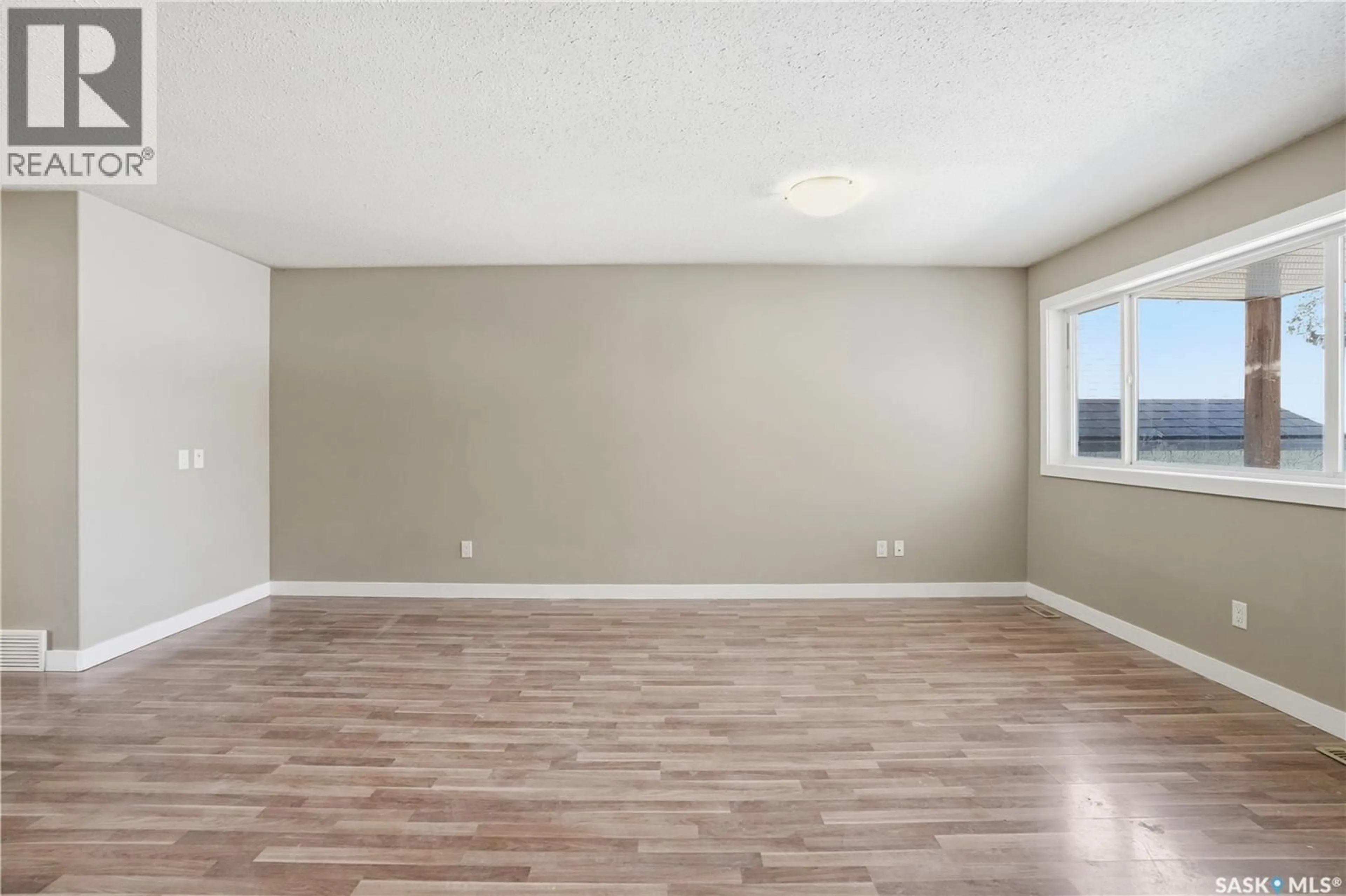 A pic of a room for 1152 CAMERON STREET, Regina Saskatchewan S4T2S8