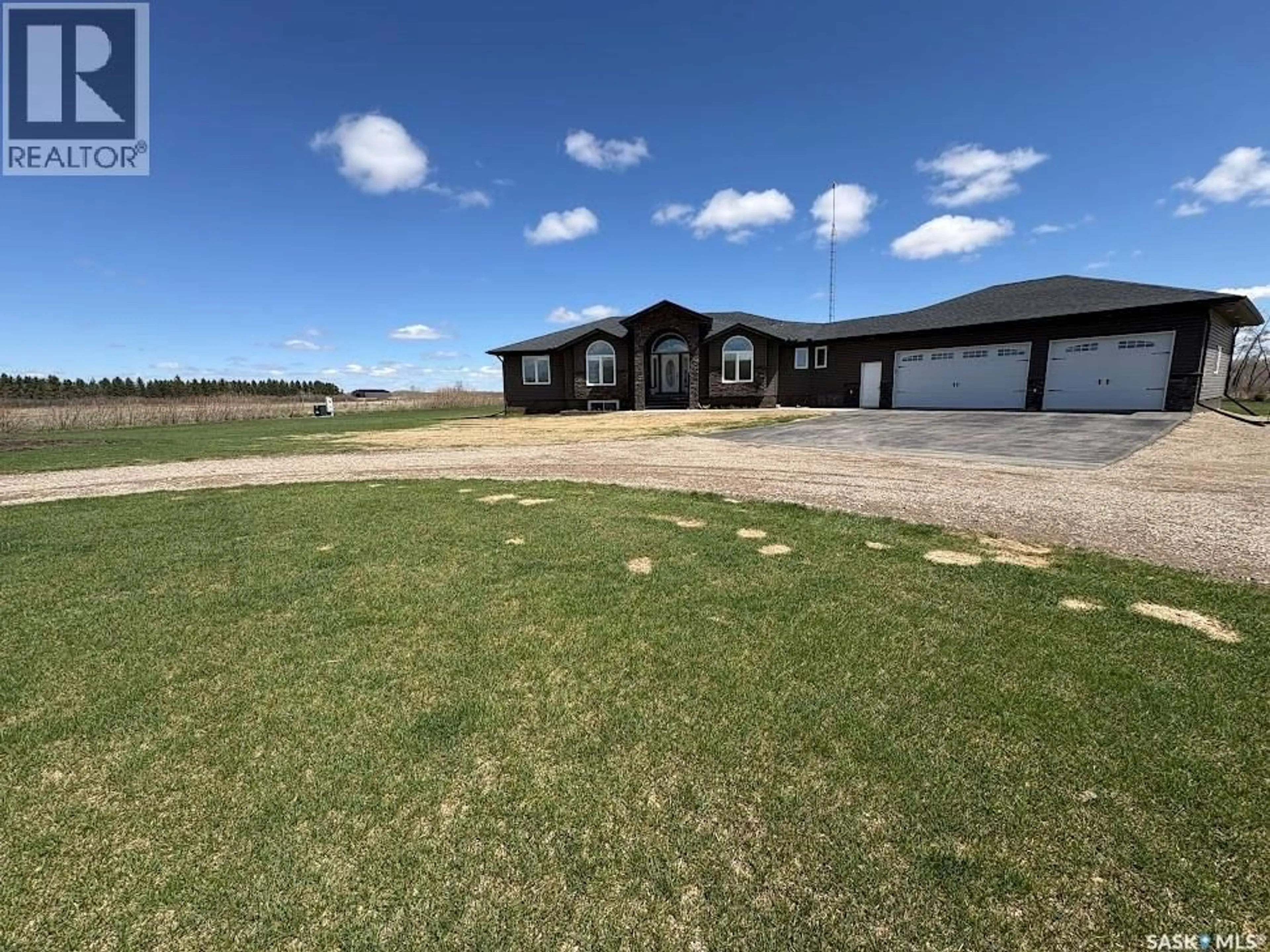A pic from outside/outdoor area/front of a property/back of a property/a pic from drone, building for MINTY ACREAGE, Rocanville Rm No. 151 Saskatchewan S0A3L0