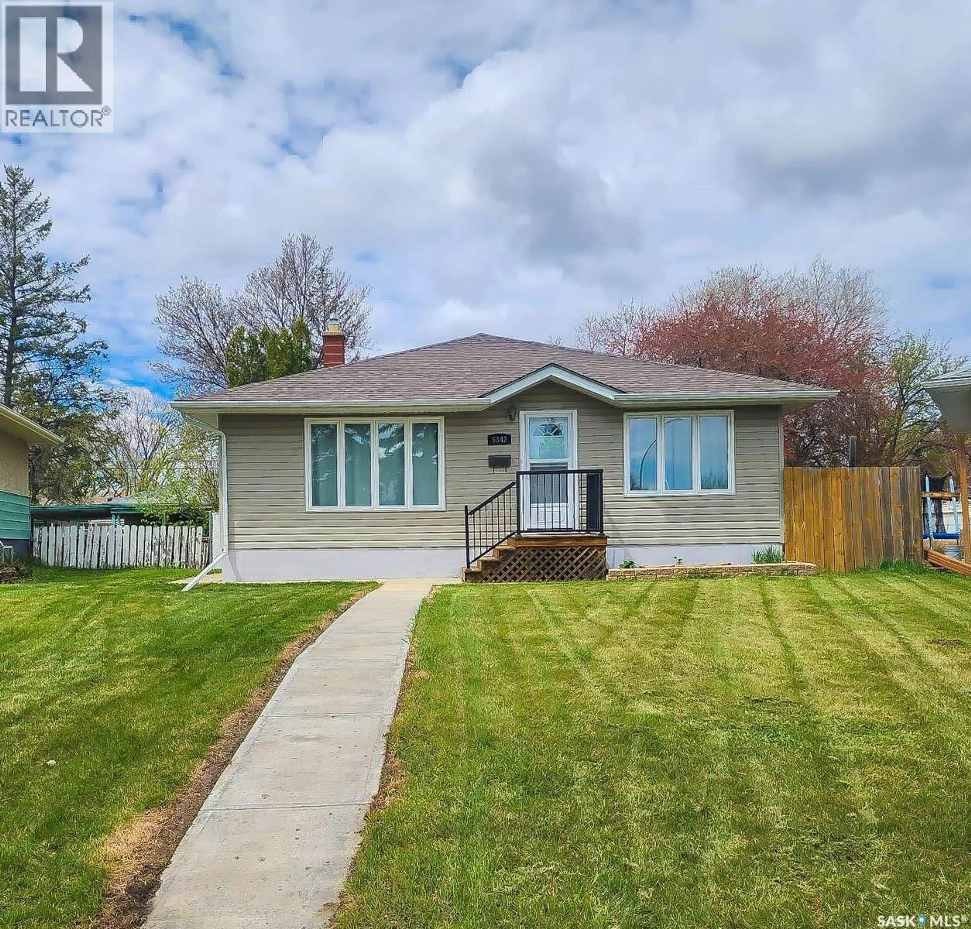 Unknown for 5342 5TH AVENUE, Regina Saskatchewan S4T0M4