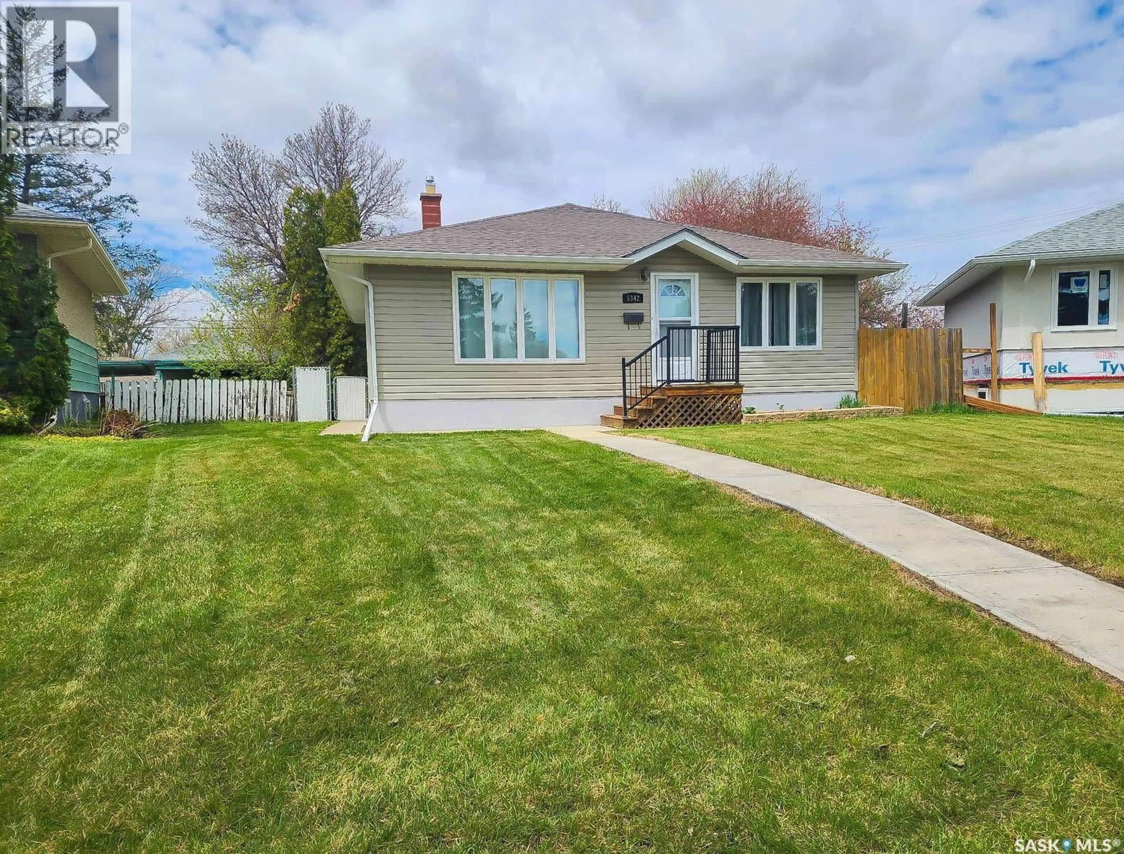 Unknown for 5342 5TH AVENUE, Regina Saskatchewan S4T0M4