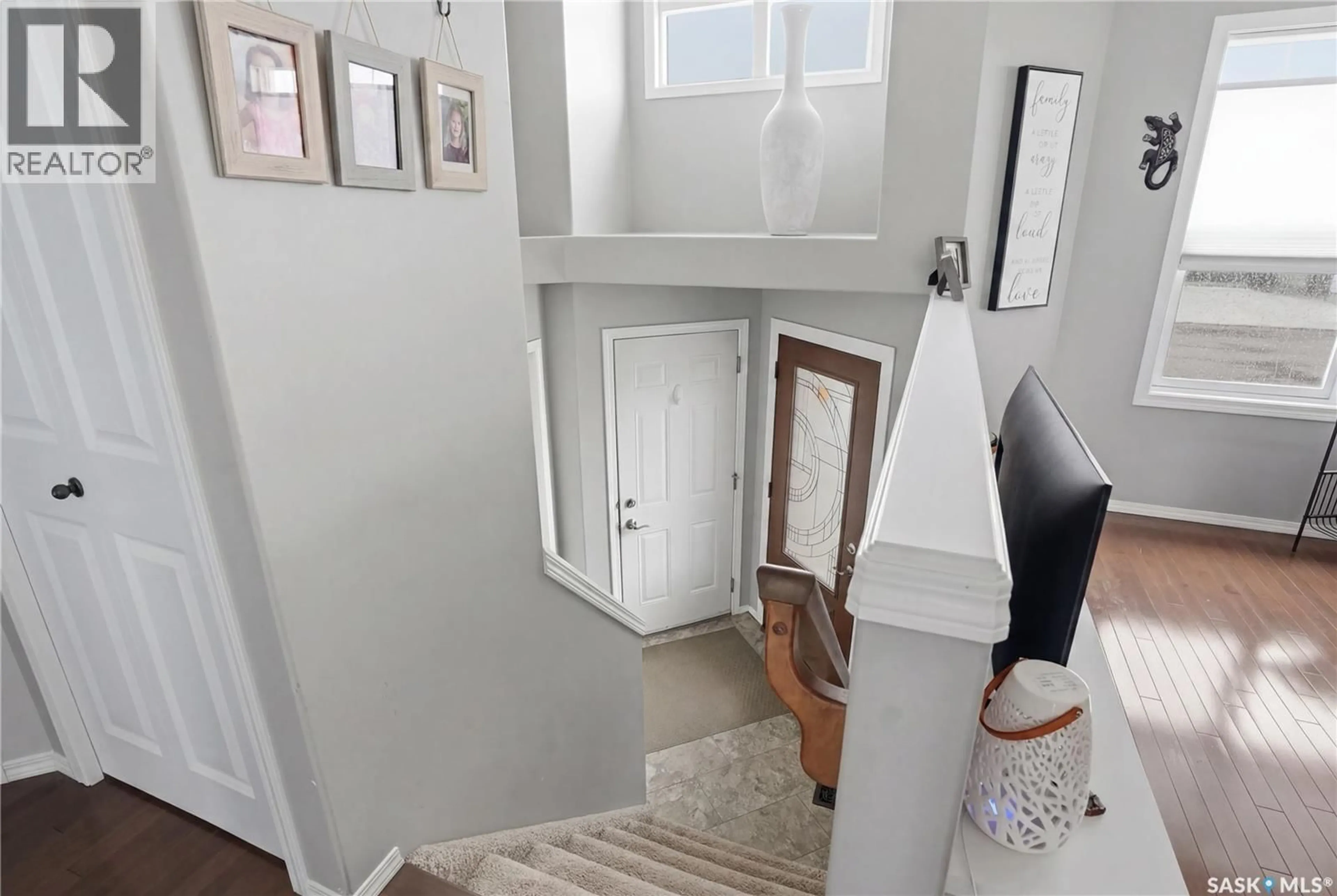 Indoor entryway for 232 ENNS CRESCENT, Martensville Saskatchewan S0K0A2