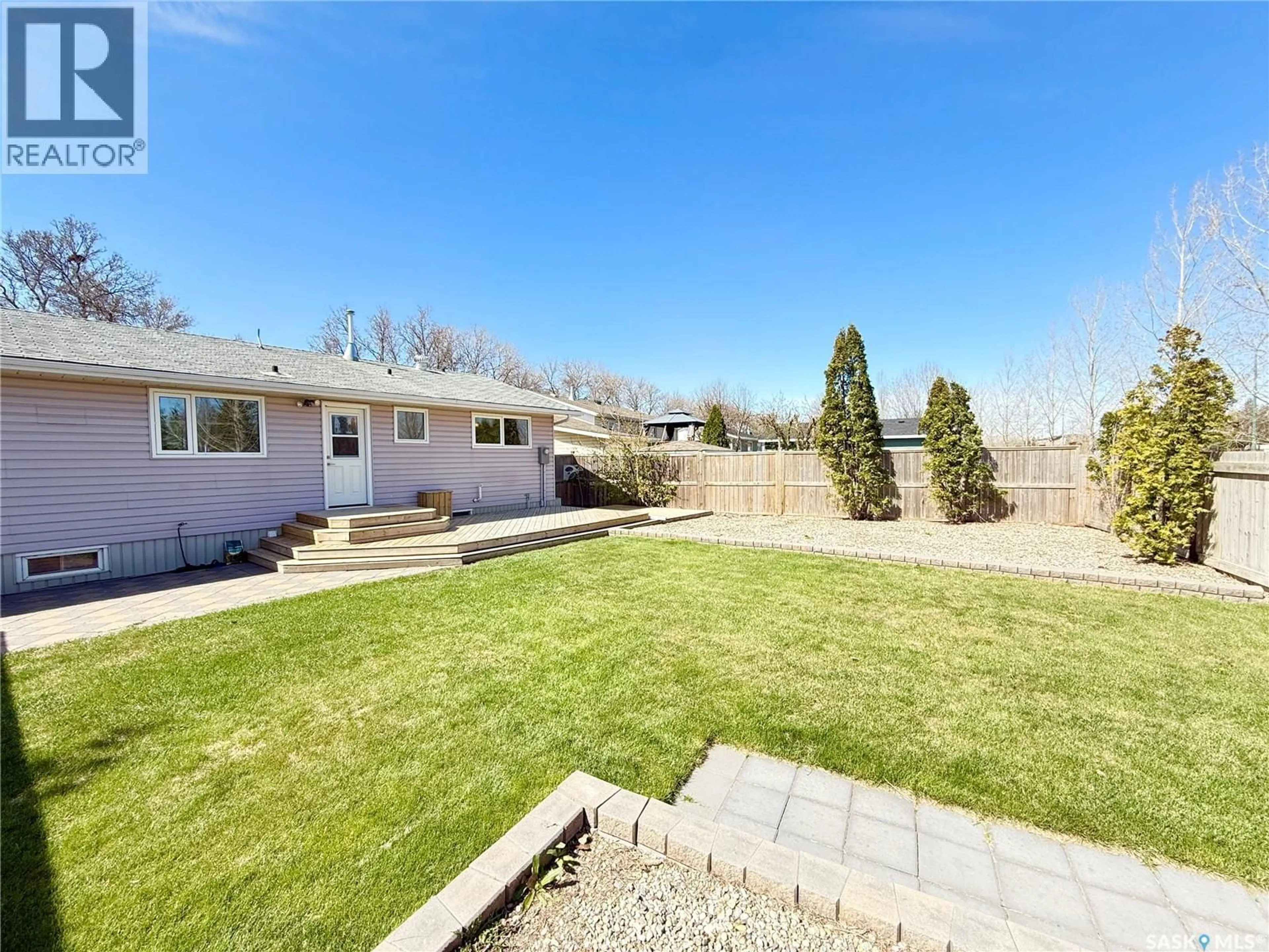 Unknown for 536 MCGILLIVRAY DRIVE, Weyburn Saskatchewan S4H1M2