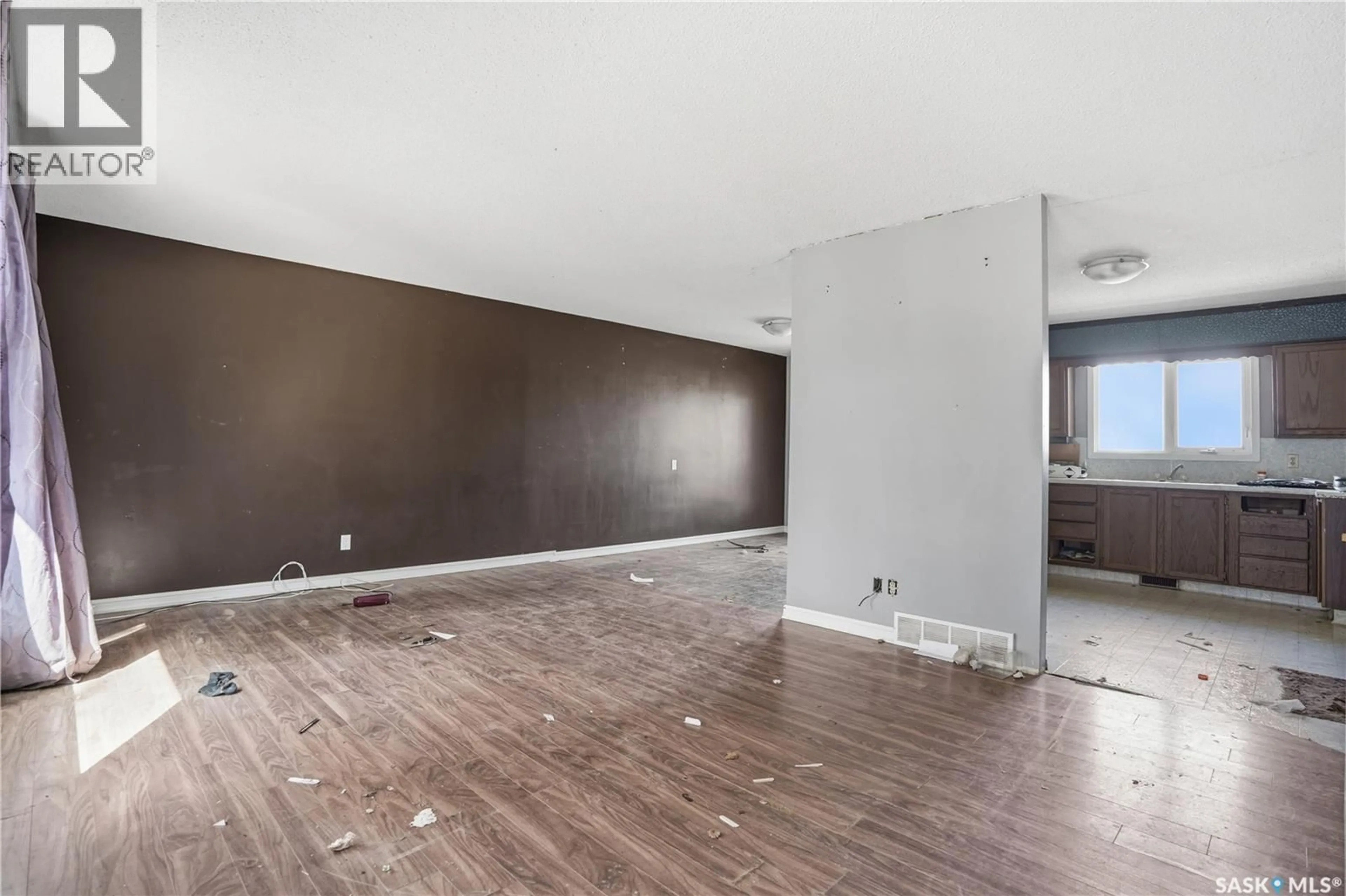 A pic of a room for 512 4TH AVENUE, Assiniboia Saskatchewan S0H0B0