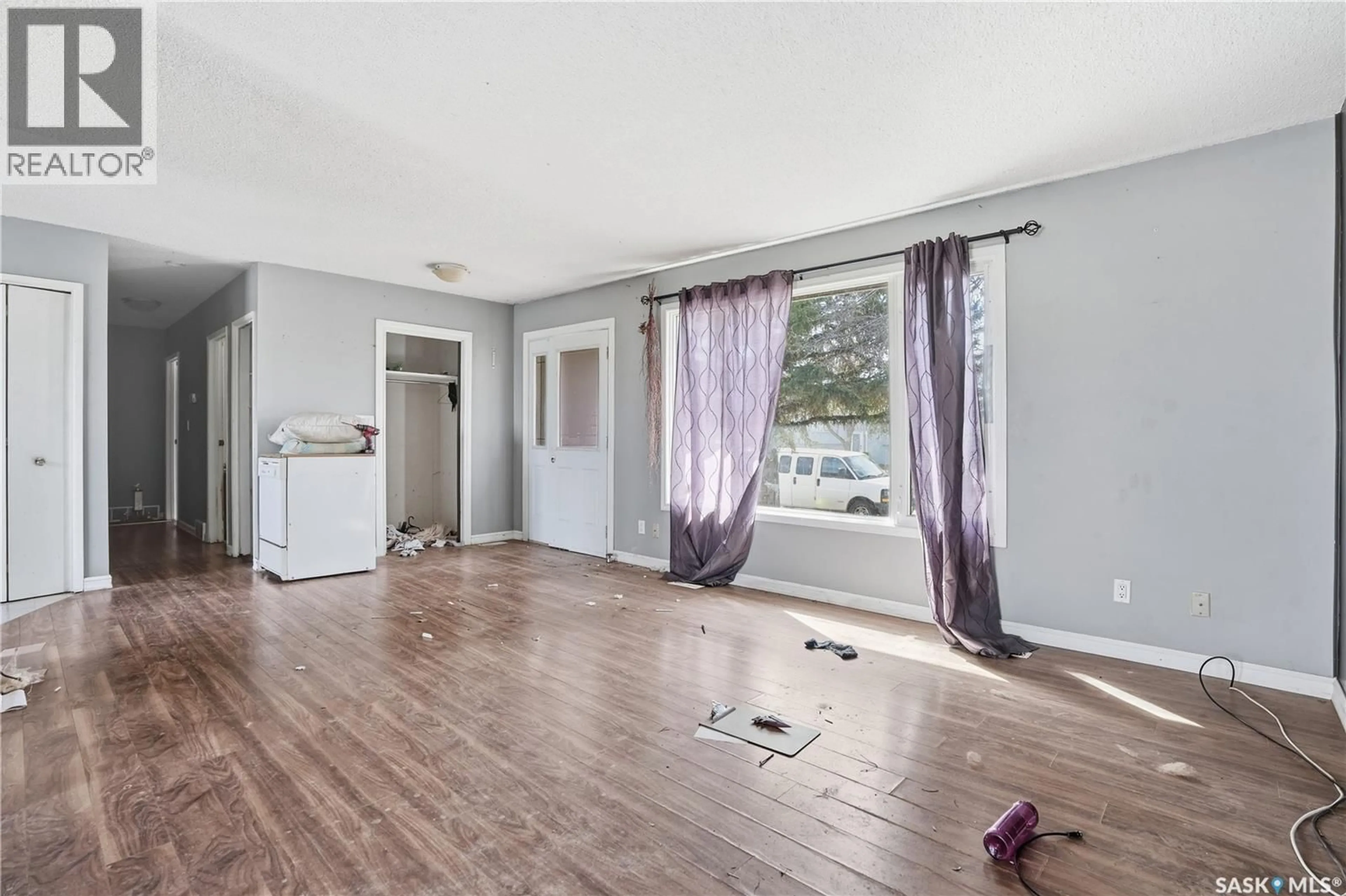 A pic of a room for 512 4TH AVENUE, Assiniboia Saskatchewan S0H0B0