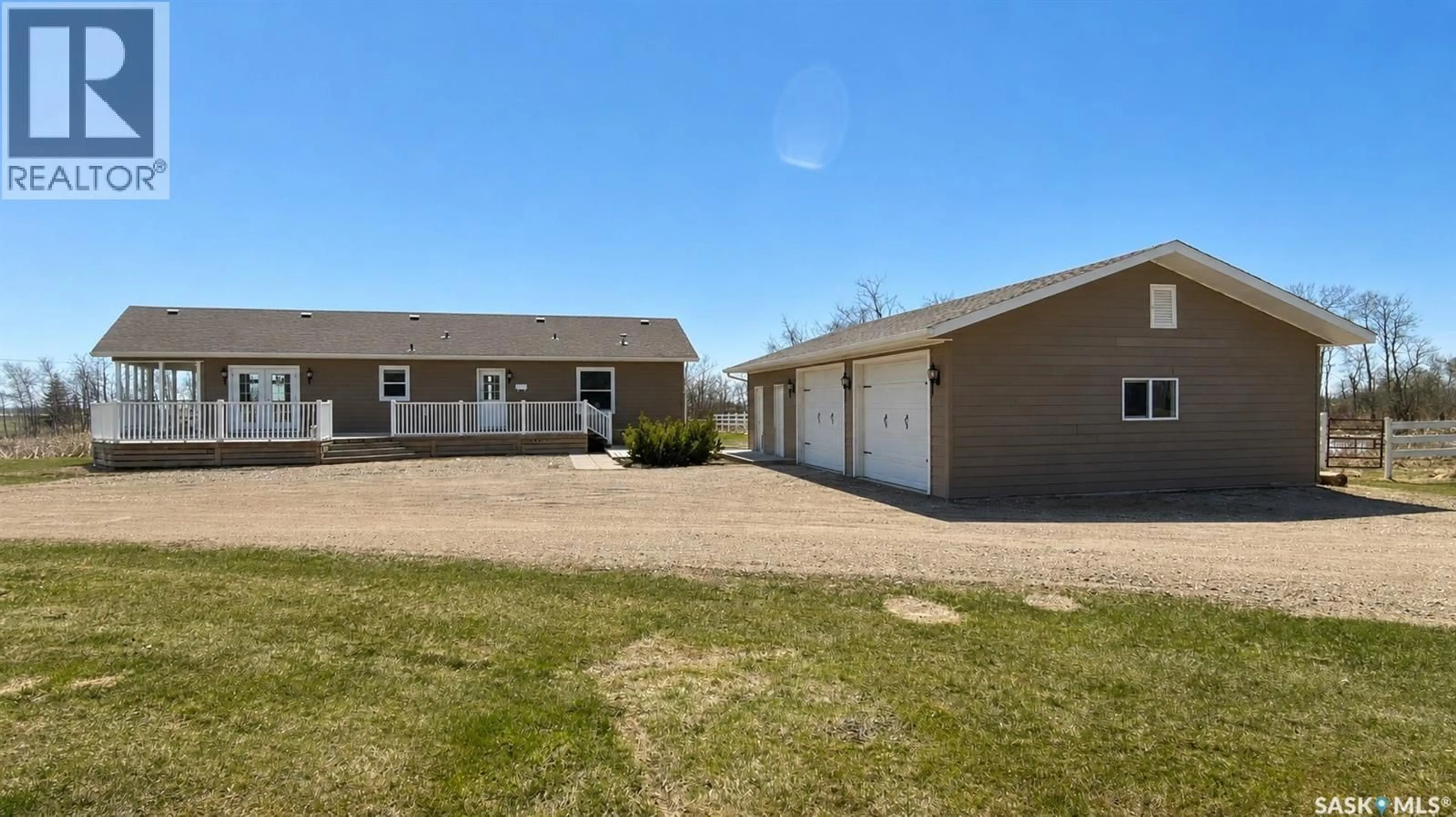 A pic from outside/outdoor area/front of a property/back of a property/a pic from drone, unknown for RM OF KELLROSS ACREAGE, Kellross Rm No. 247 Saskatchewan S0A1V0