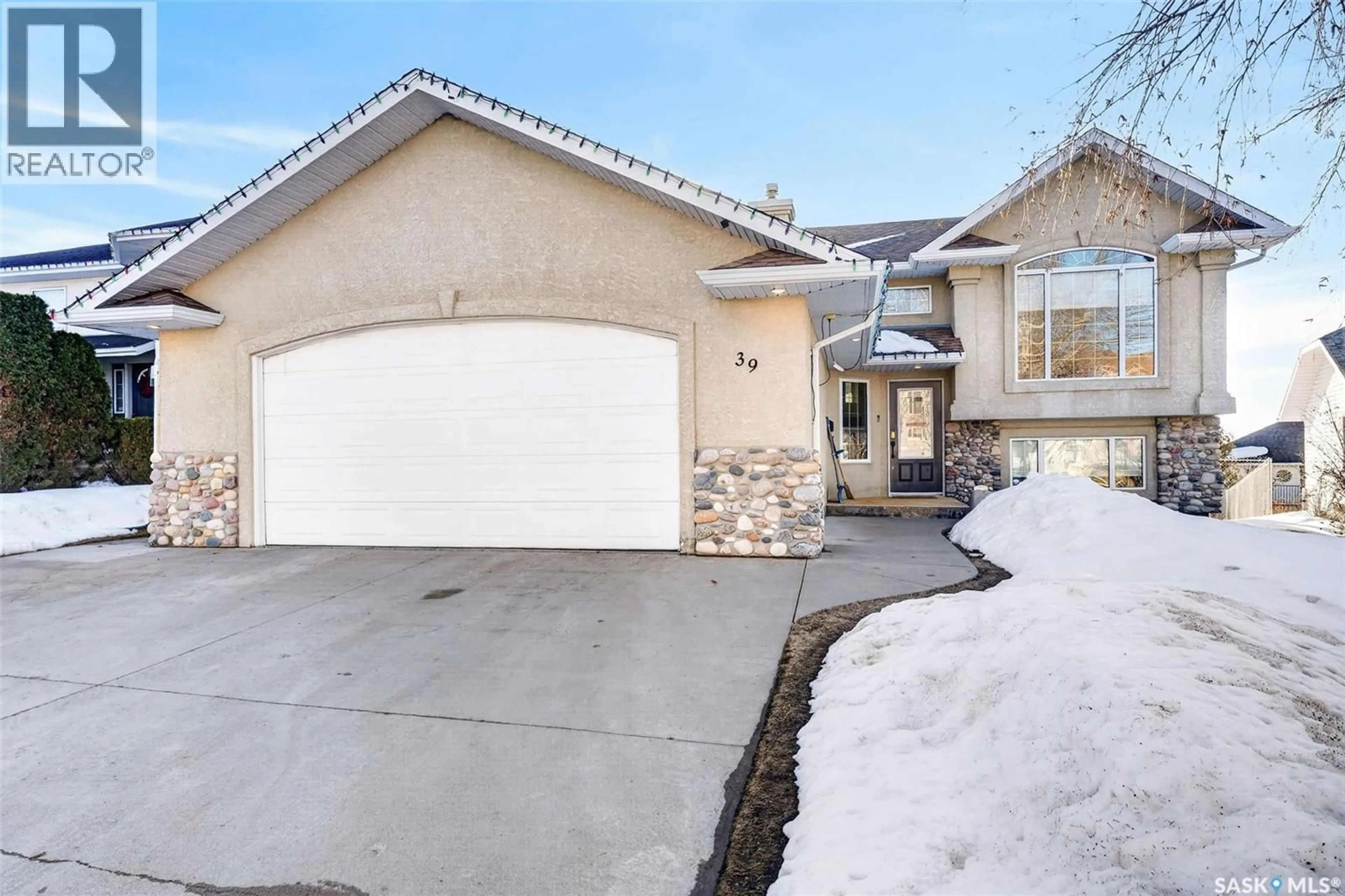 Unknown for 39 MCKNIGHT DRIVE, Prince Albert Saskatchewan S6V7Z7