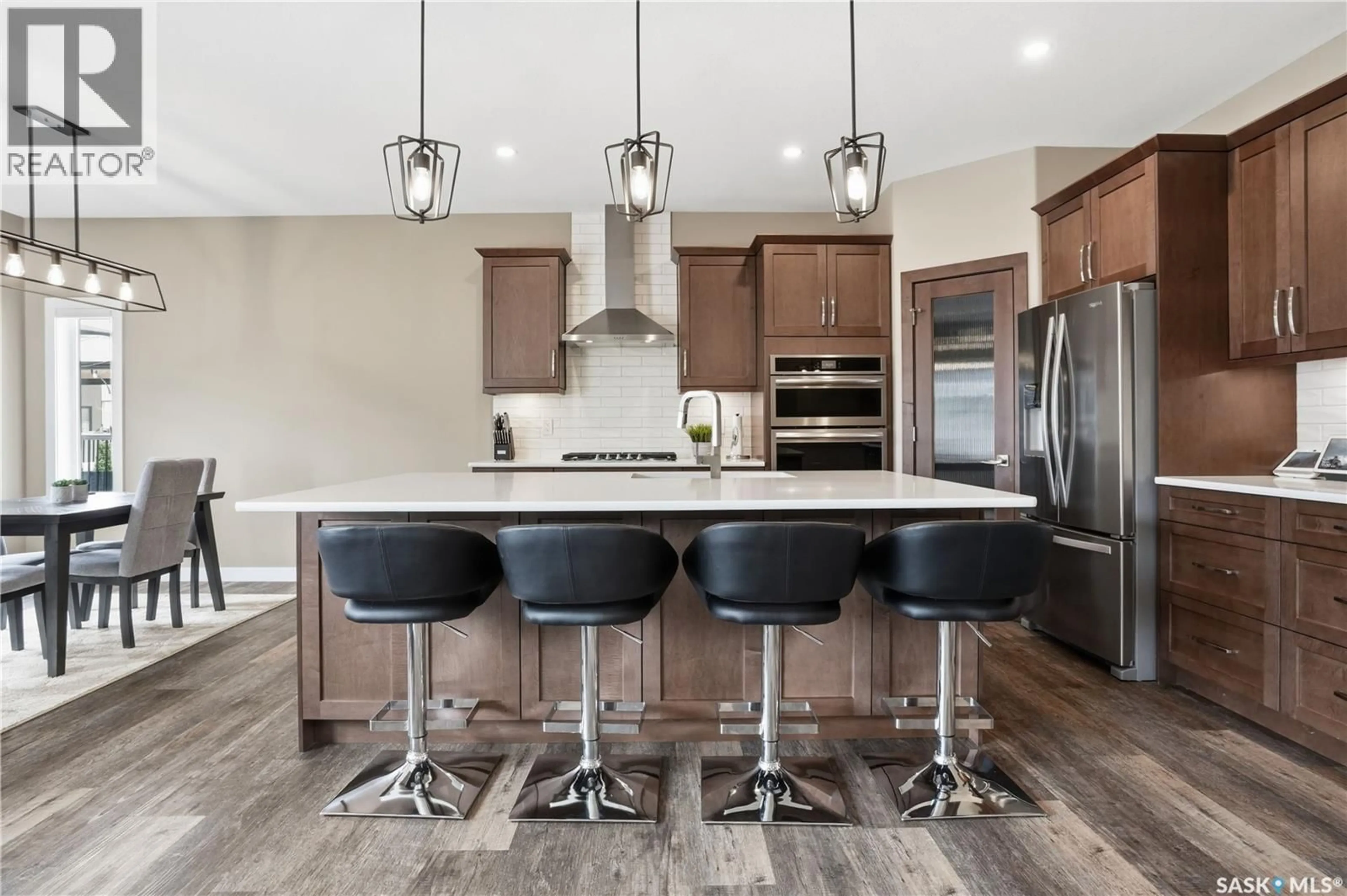 Contemporary kitchen, unknown for 4264 ELDERBERRY CRESCENT, Regina Saskatchewan S4V3V3