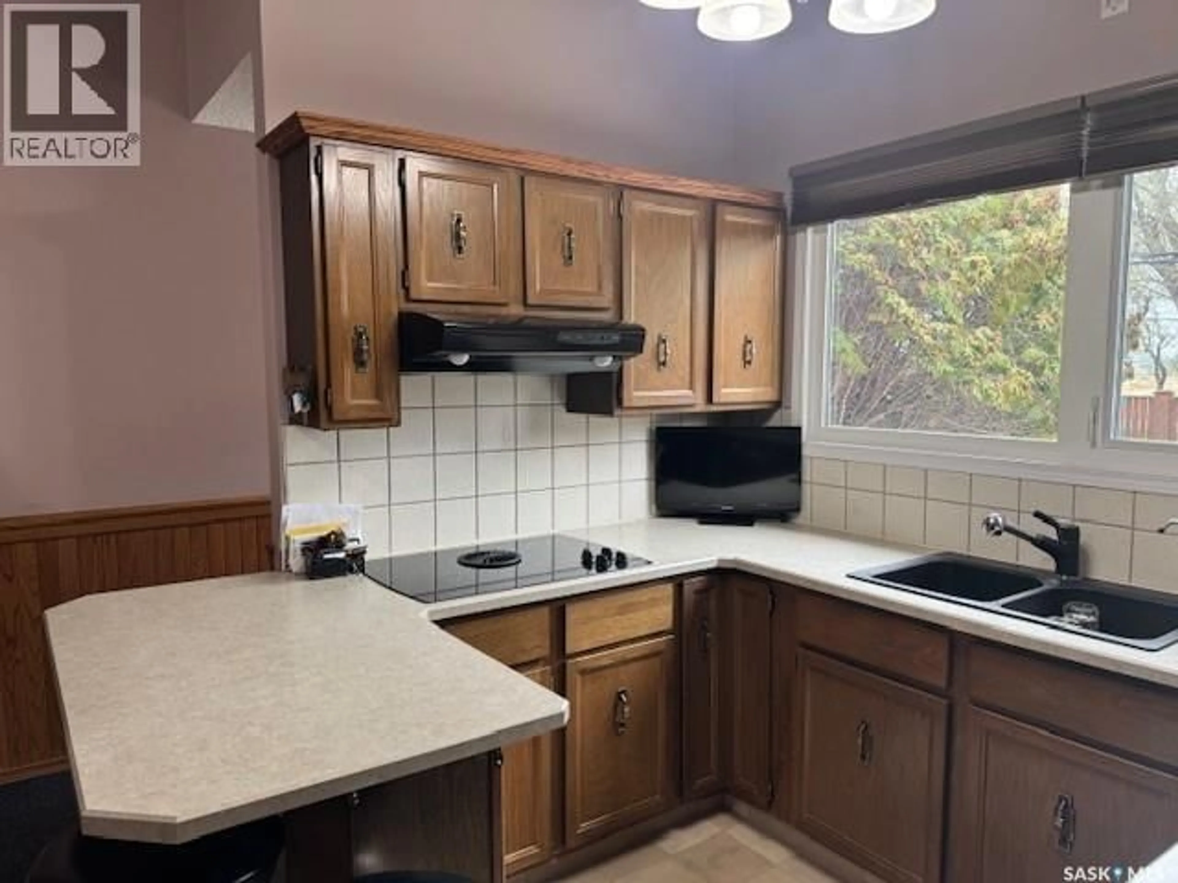 Standard kitchen, unknown for 1591 91ST STREET, North Battleford Saskatchewan S9A0A2