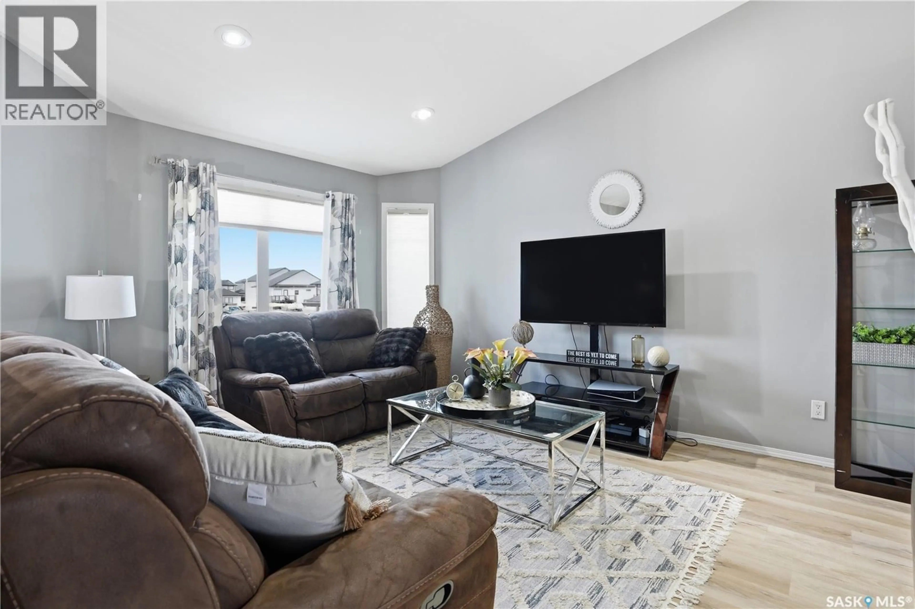 Living room with furniture, unknown for 2146 ROSEWOOD DRIVE, Saskatoon Saskatchewan S7V0G2
