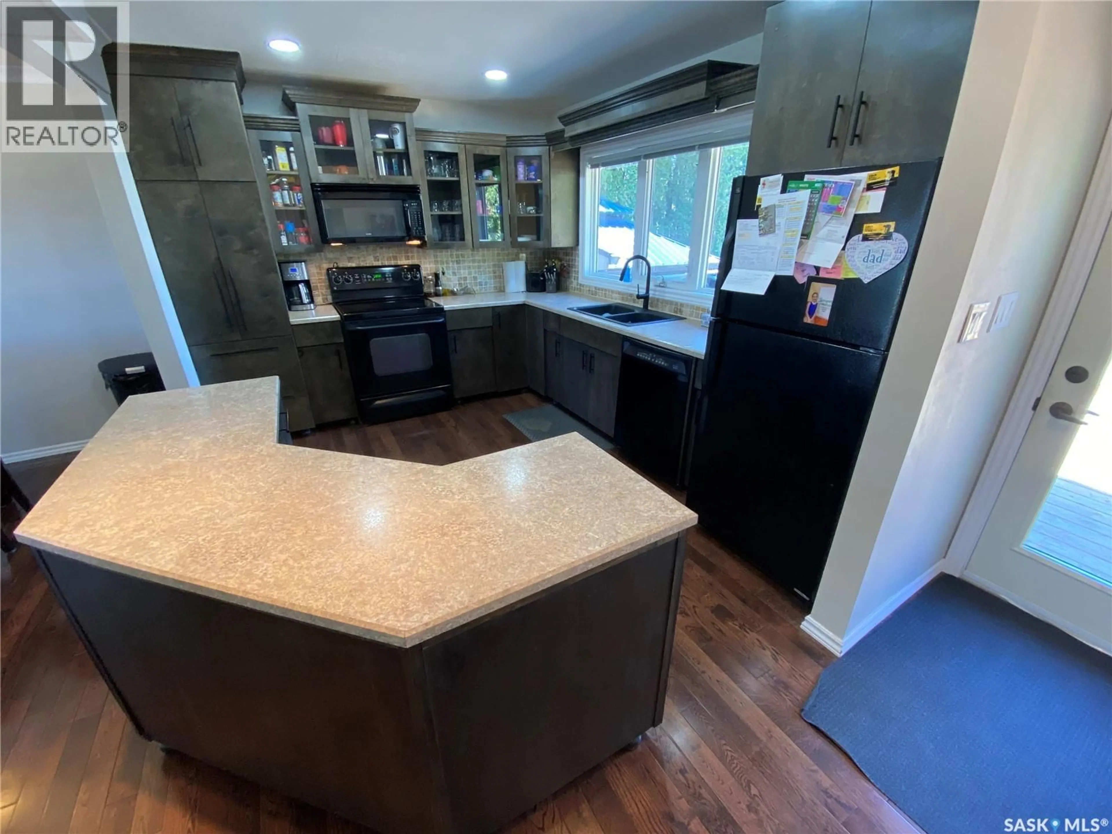 Open concept kitchen, unknown for 36 MOSSFIELD PLACE, Yorkton Saskatchewan S3N2R2