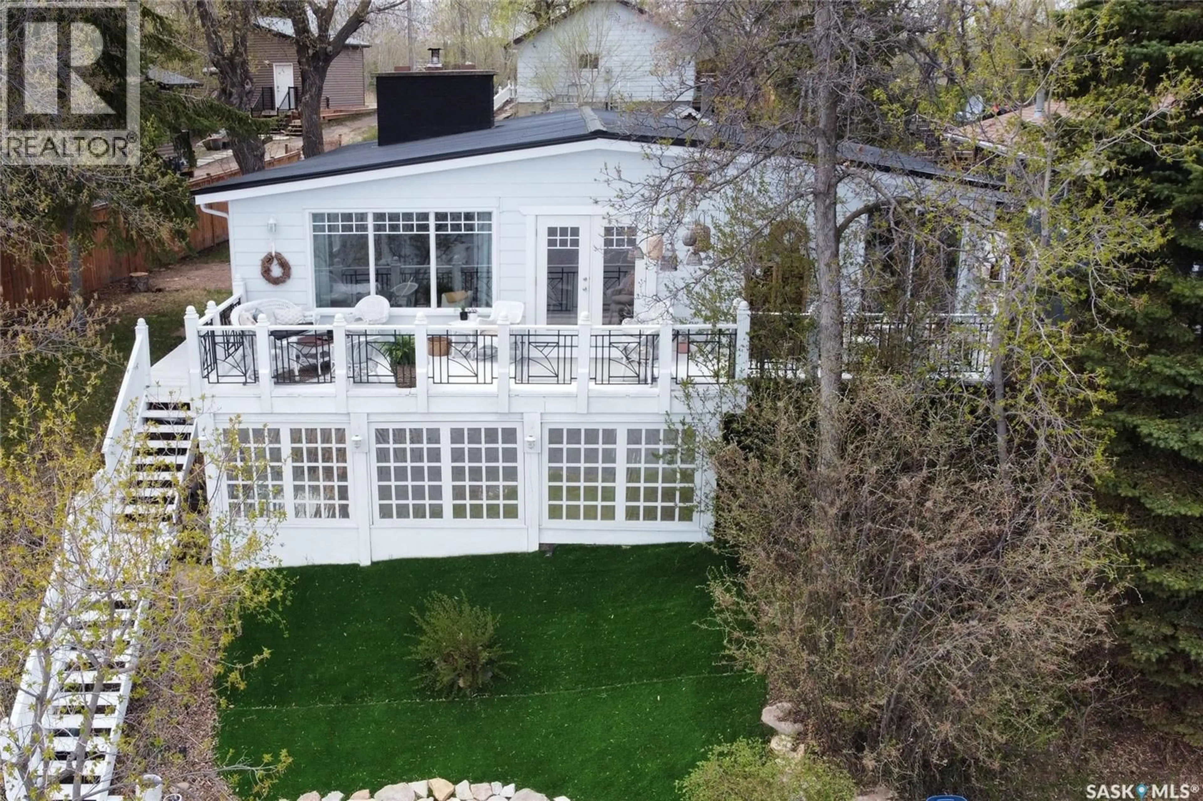 A pic from outside/outdoor area/front of a property/back of a property/a pic from drone, unknown for 8 LAKESIDE DRIVE, Pike Lake Provincial Park Saskatchewan S7K1N2