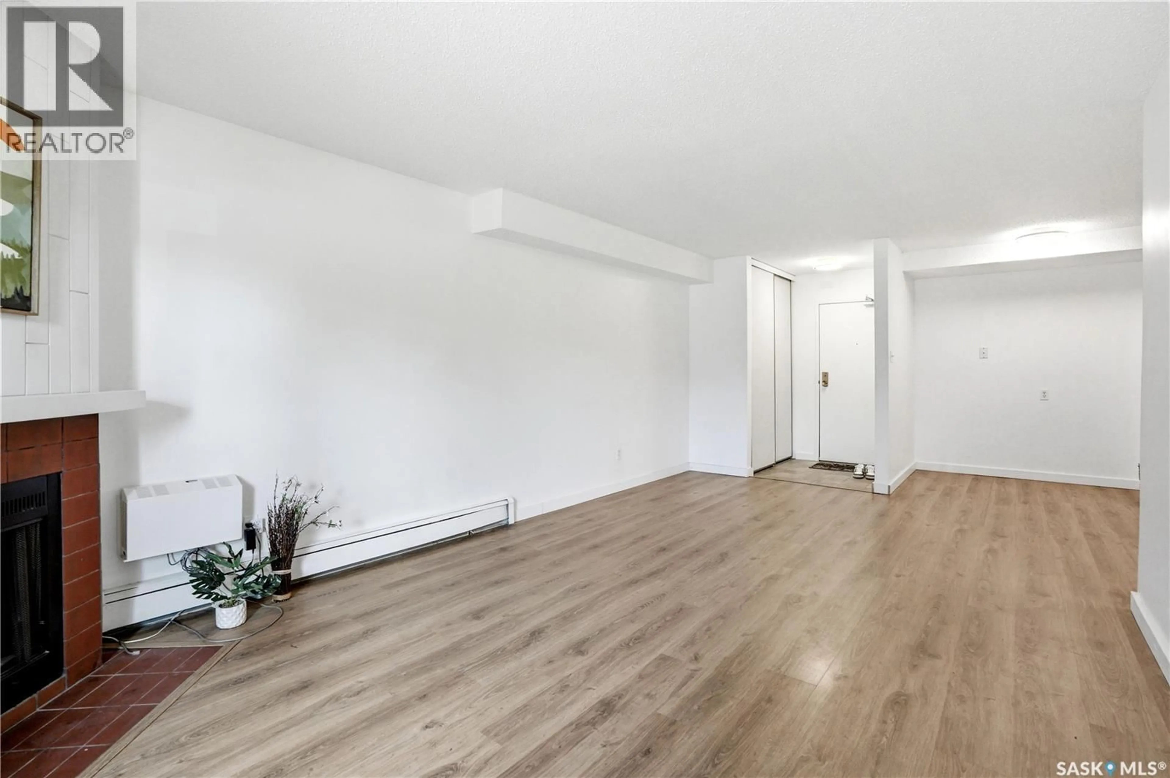 A pic of a room for 107 415 TAIT COURT, Saskatoon Saskatchewan S7H5L3