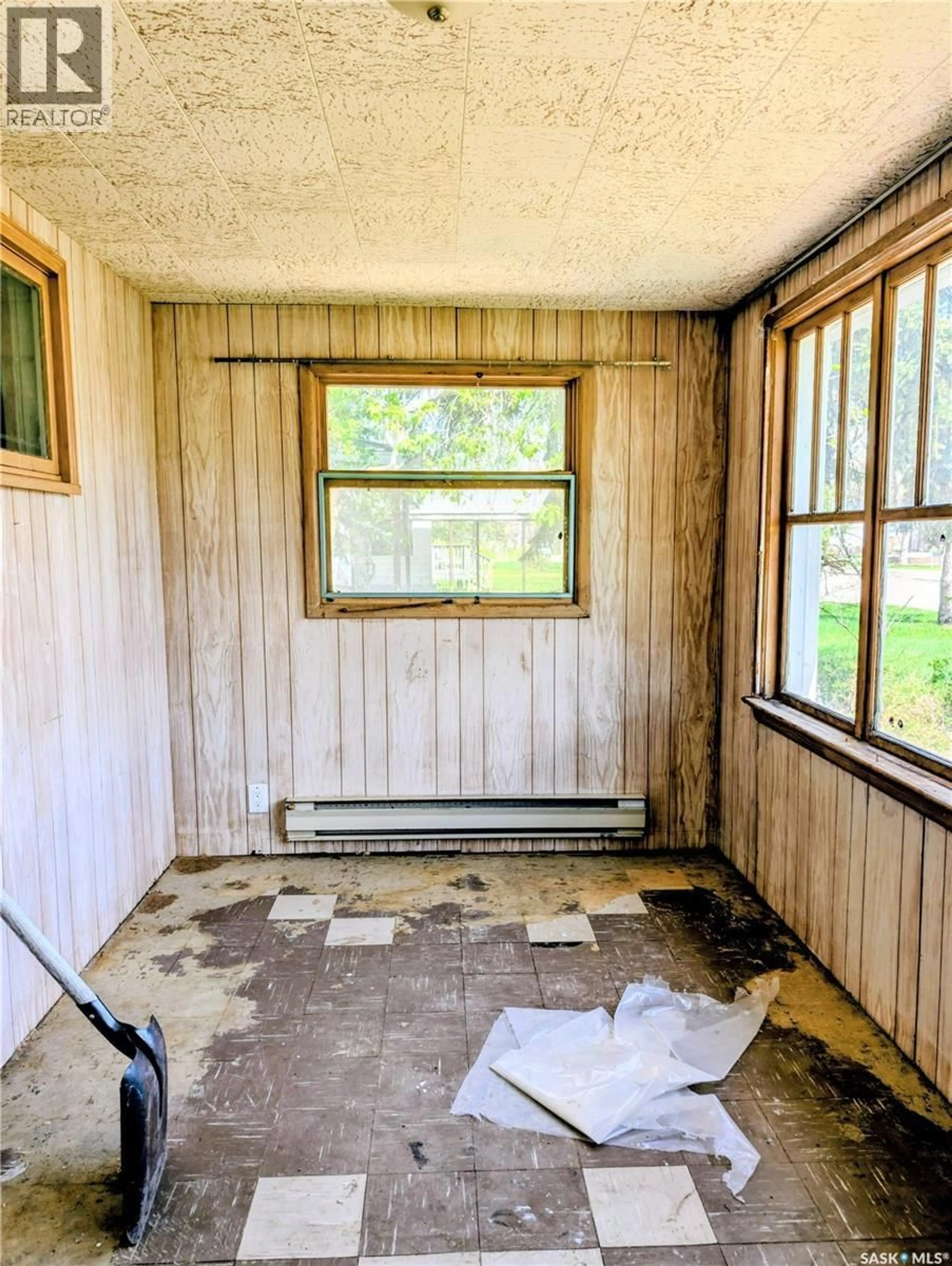 A pic of a room for 4366 PRICE AVENUE, Gull Lake Saskatchewan S0N1A0