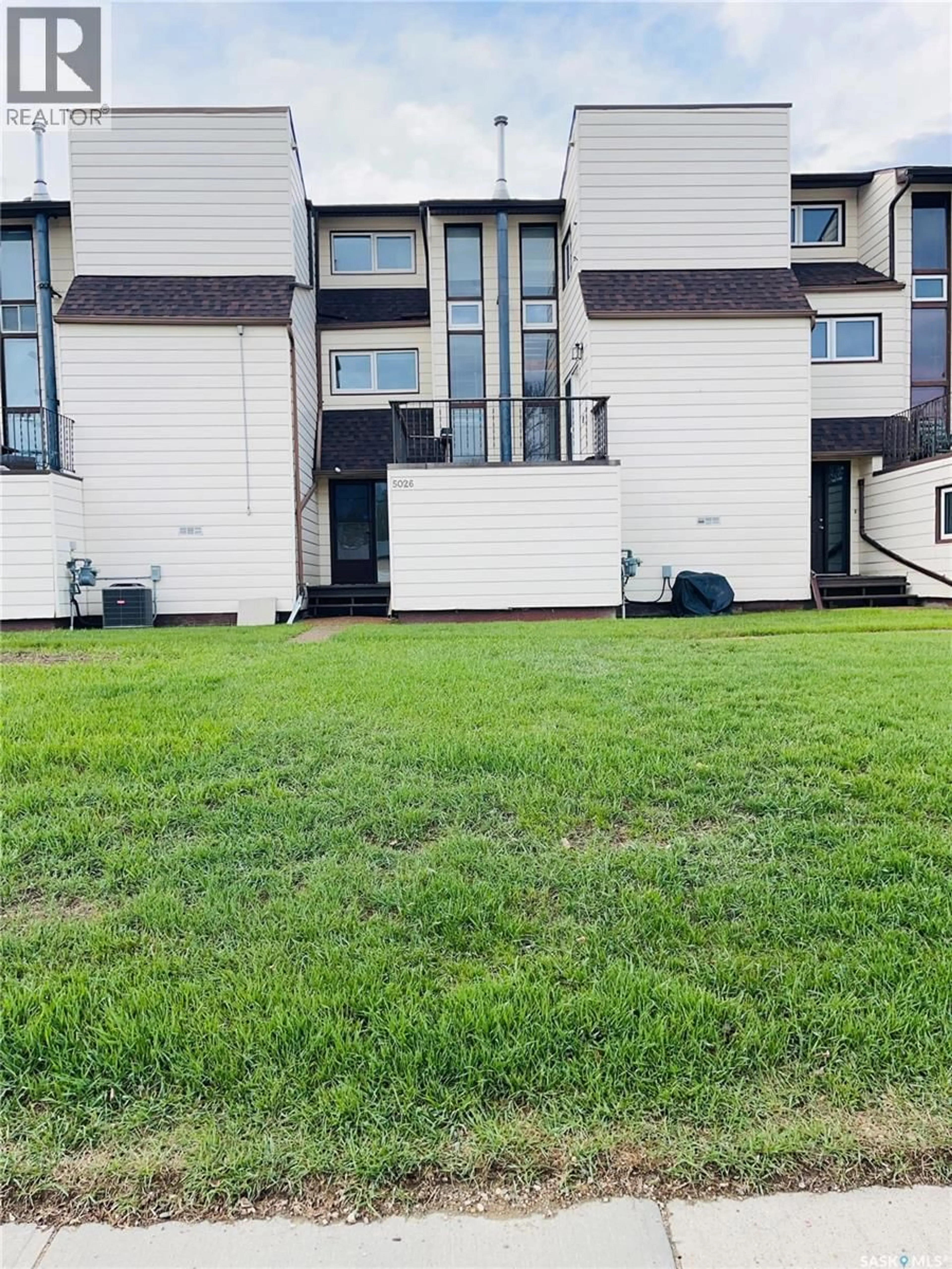 Unknown for 5026 10TH AVENUE, Regina Saskatchewan S4T7P4
