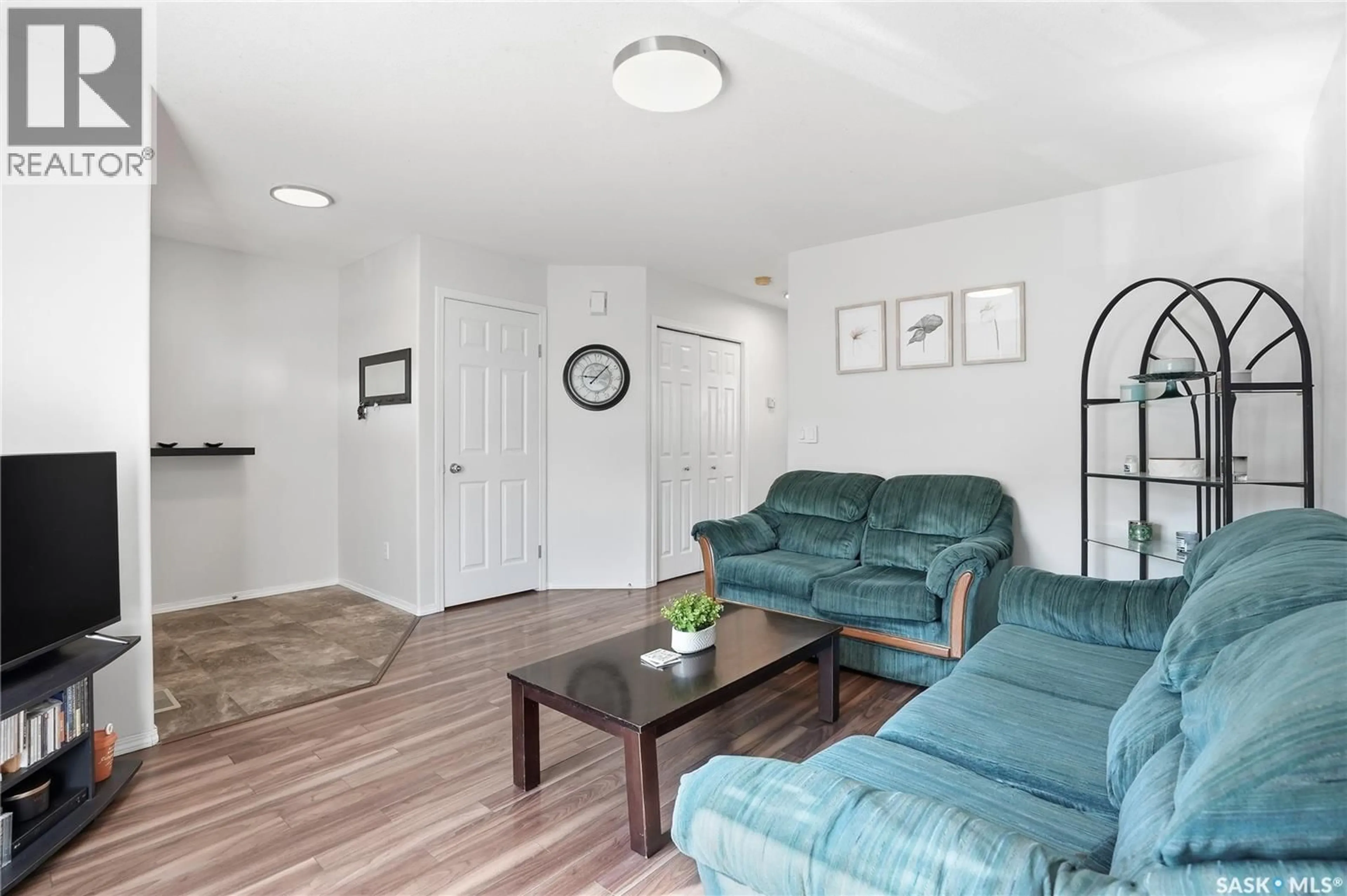 Living room with furniture, unknown for 49 203 HEROLD TERRACE, Saskatoon Saskatchewan S7V1H3