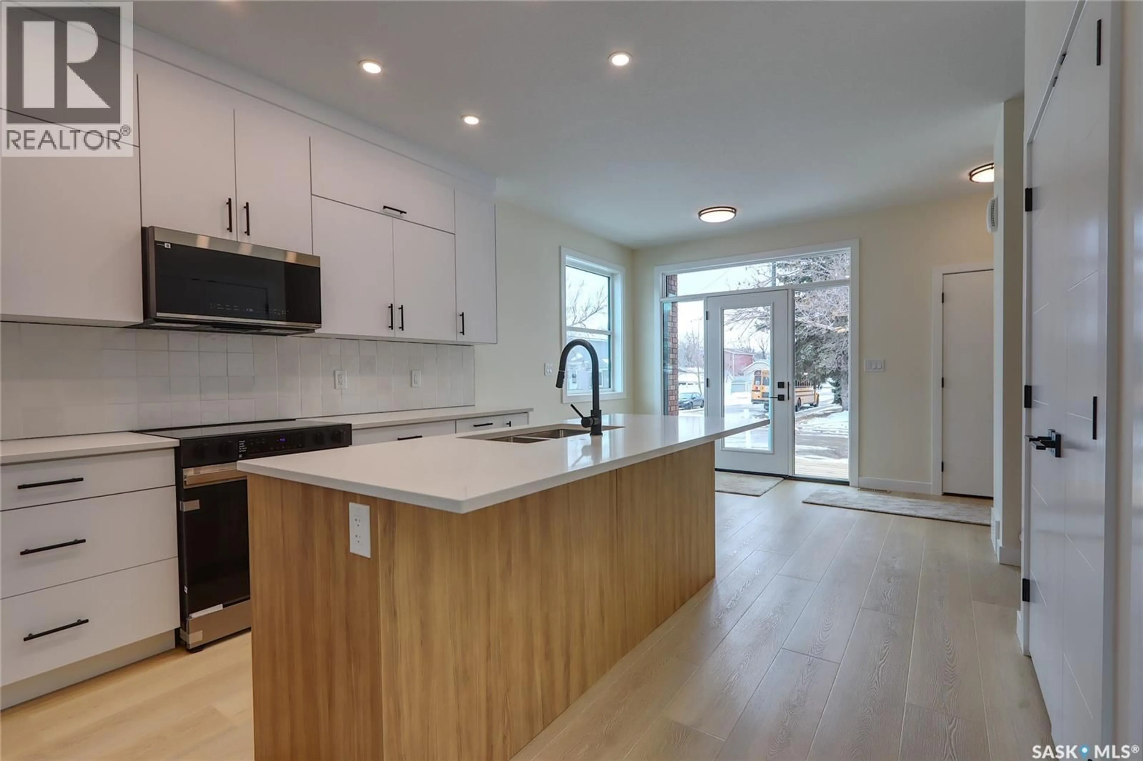 Open concept kitchen, unknown for 2475 MCARA STREET, Regina Saskatchewan S4N2W6