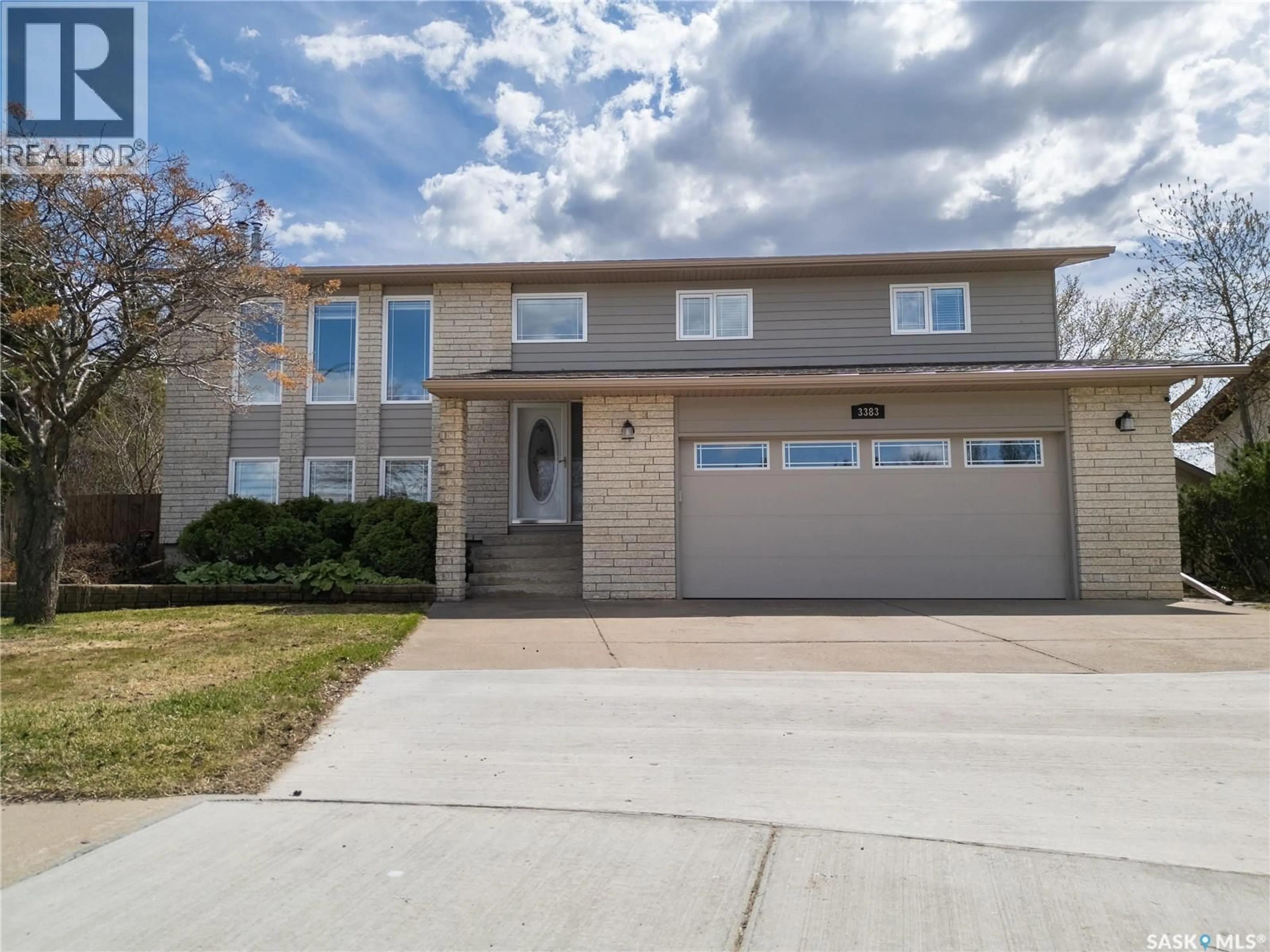Home with vinyl exterior material, street for 3383 DENT CRESCENT, Prince Albert Saskatchewan S6V7H2