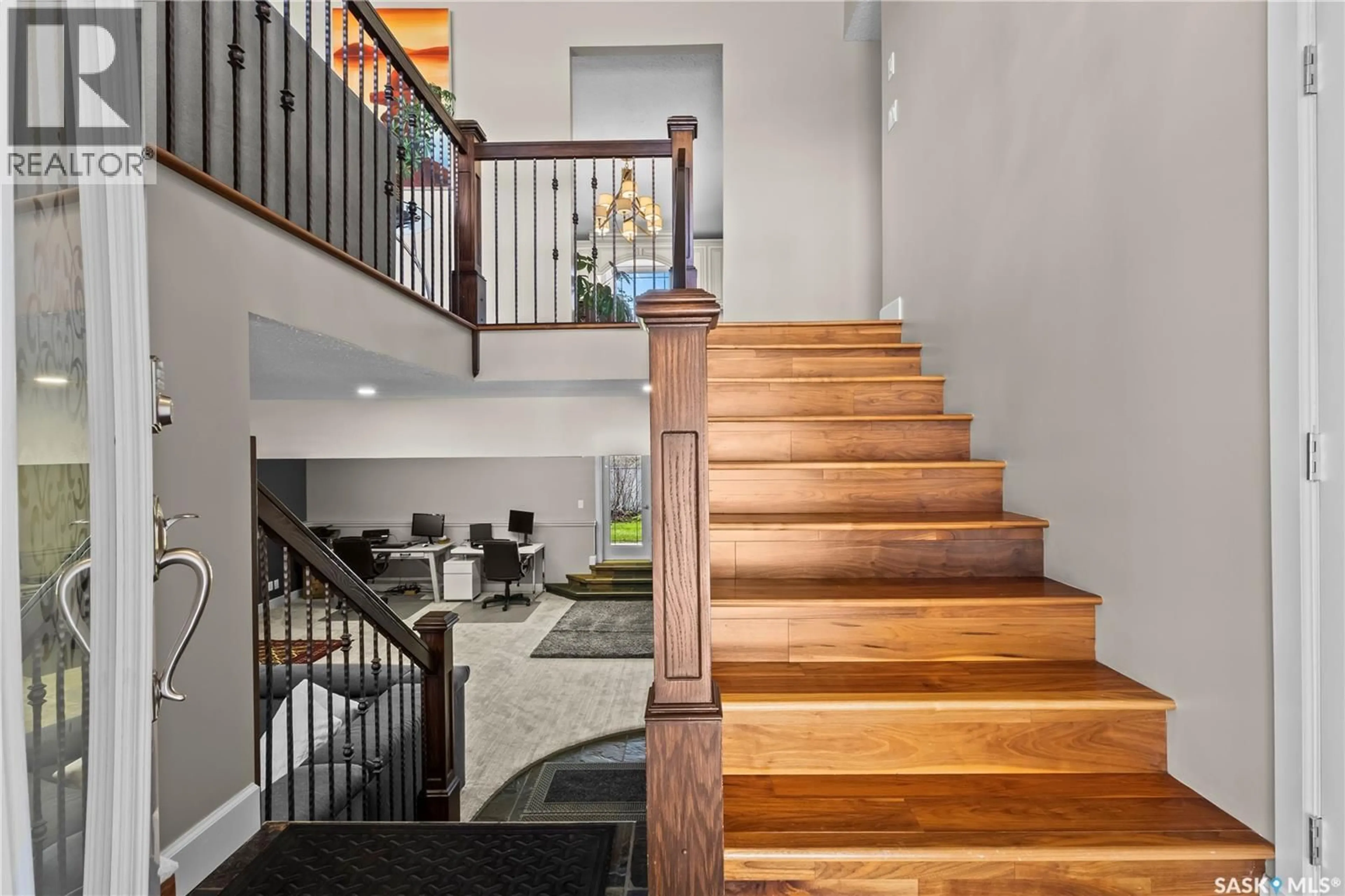 Stairs for 3383 DENT CRESCENT, Prince Albert Saskatchewan S6V7H2