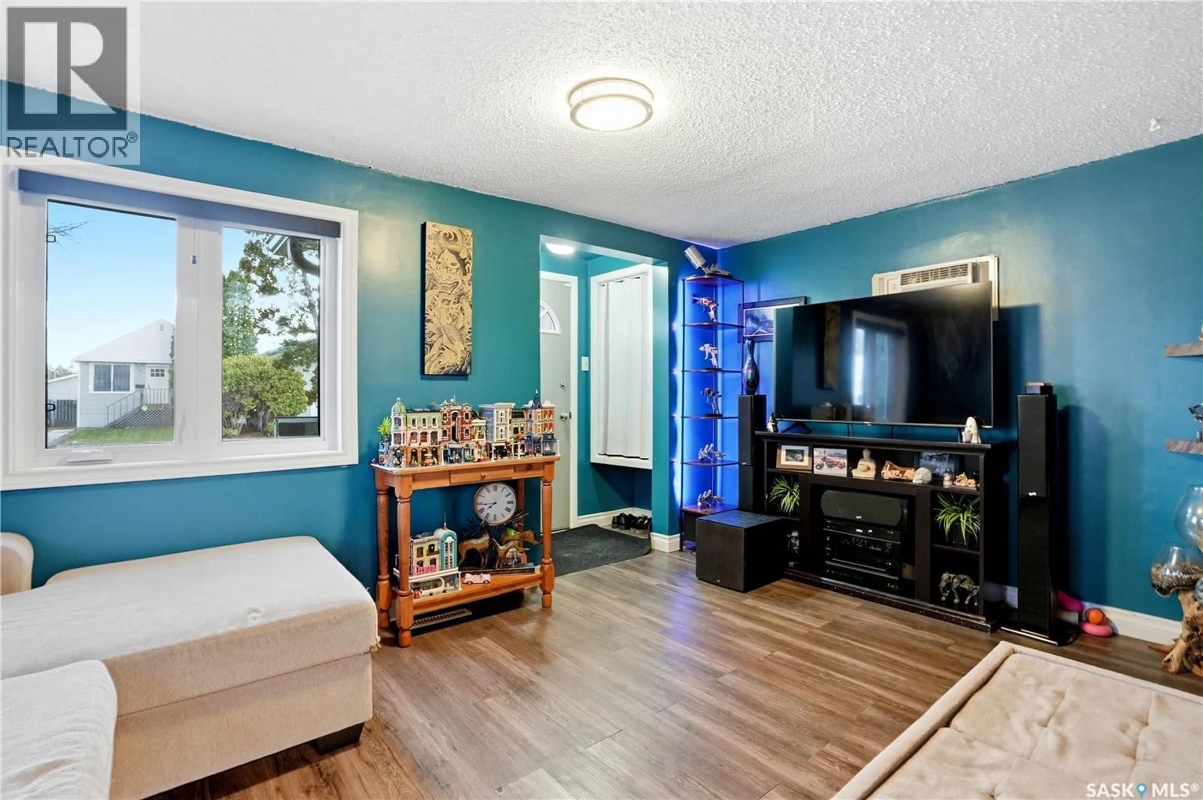 Unknown for 908 L AVENUE, Saskatoon Saskatchewan S7L2R6