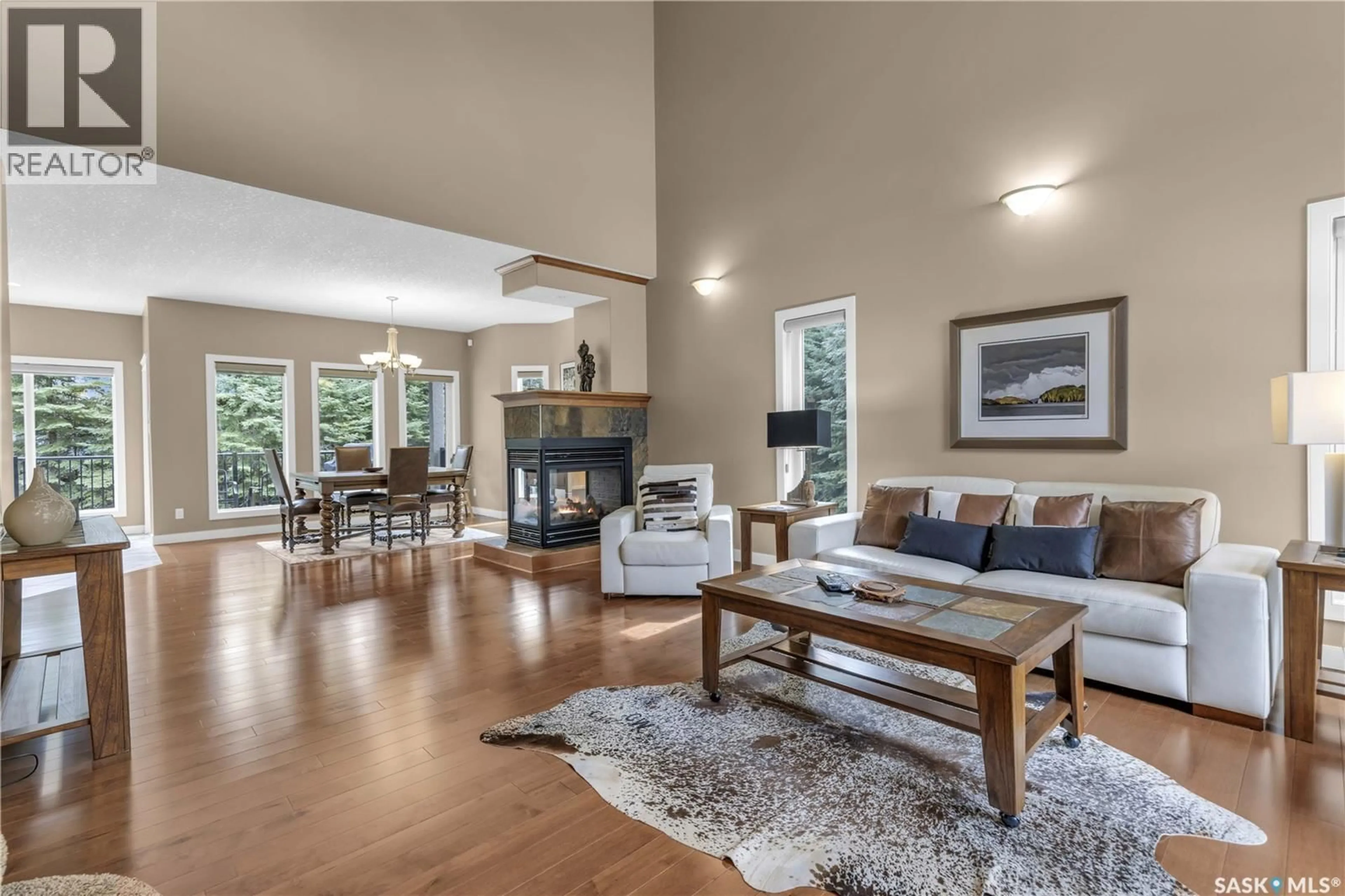 Living room with furniture, unknown for 26 ESTATES DRIVE, Elk Ridge Saskatchewan S0J2Y0