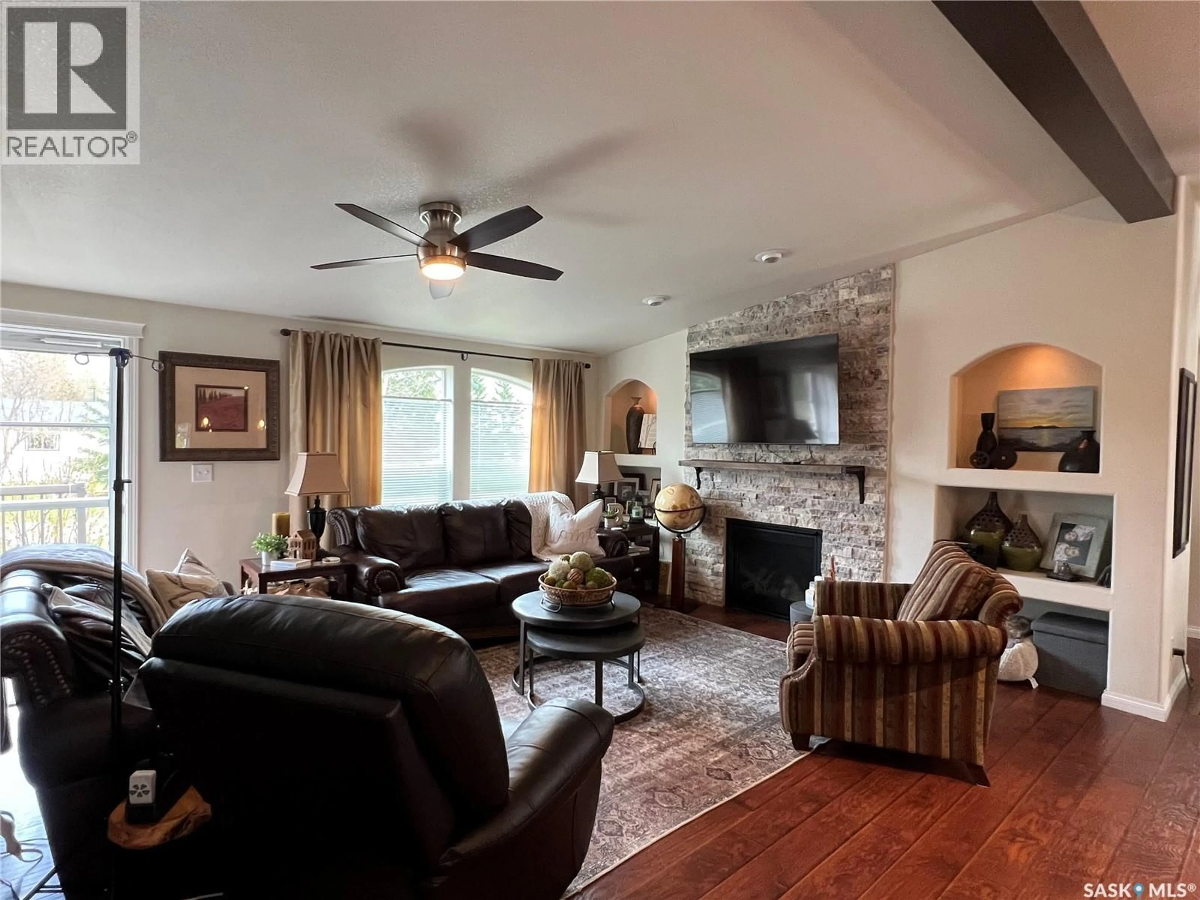 Living room with furniture, unknown for 208 2ND AVENUE, Dorintosh Saskatchewan S0M0T0