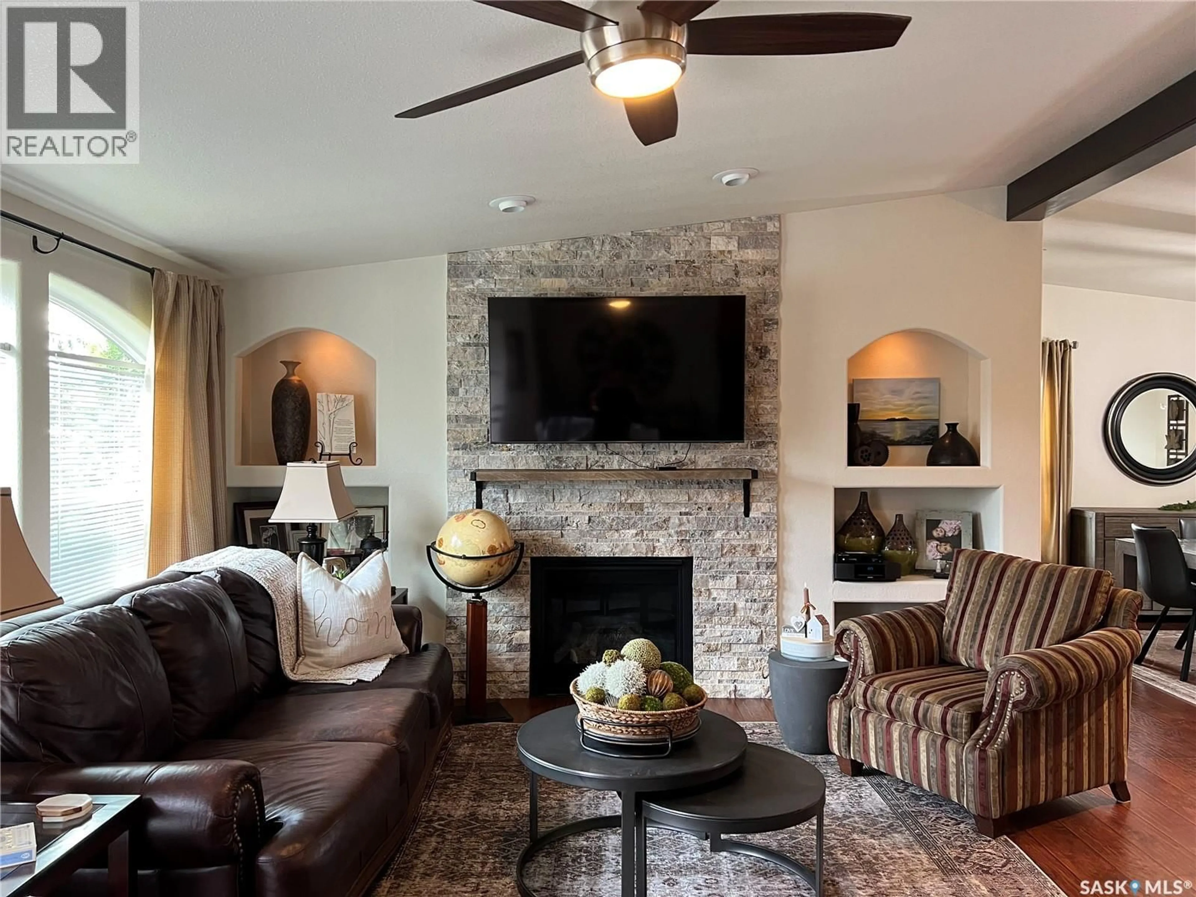 Living room with furniture, unknown for 208 2ND AVENUE, Dorintosh Saskatchewan S0M0T0