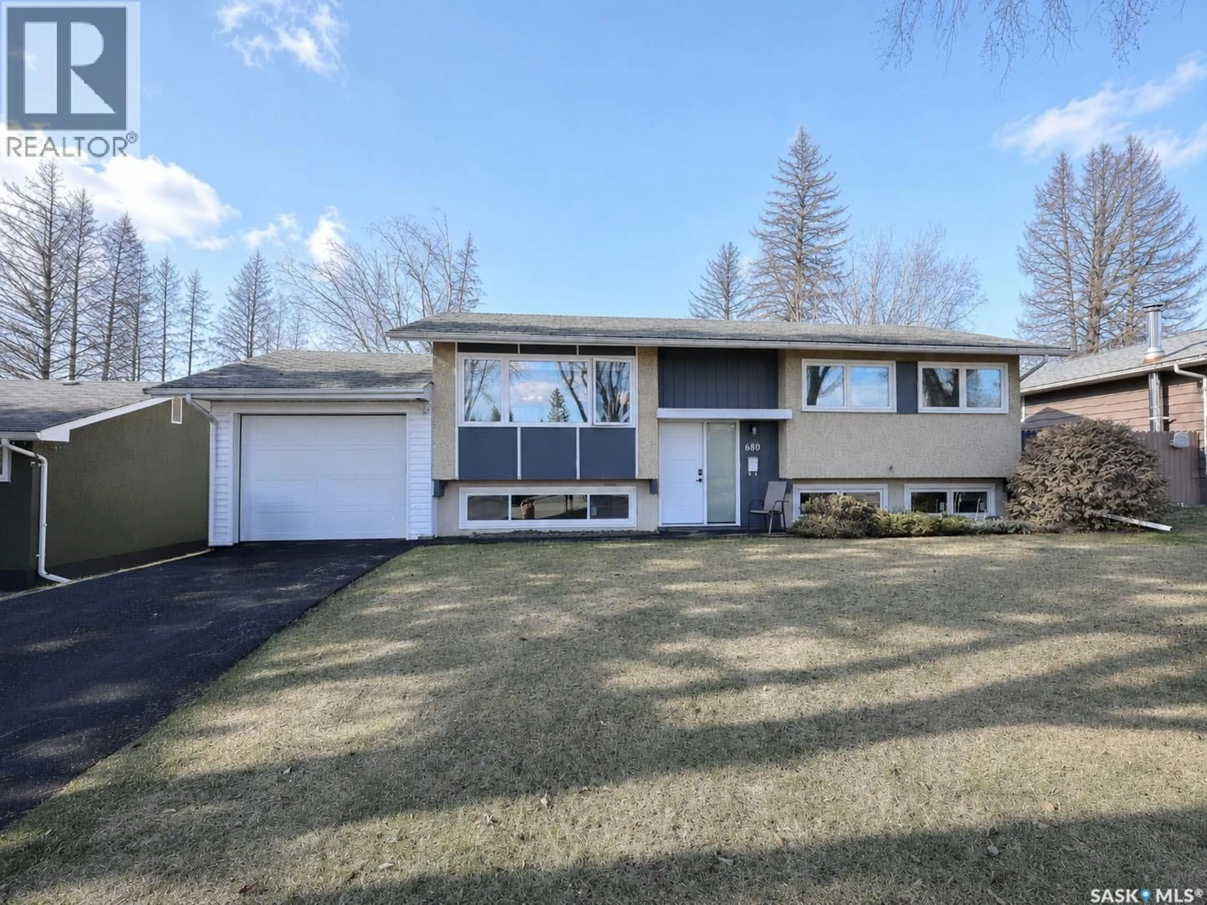 Home with vinyl exterior material, street for 680 EASTWOOD STREET, Prince Albert Saskatchewan S6V2T5
