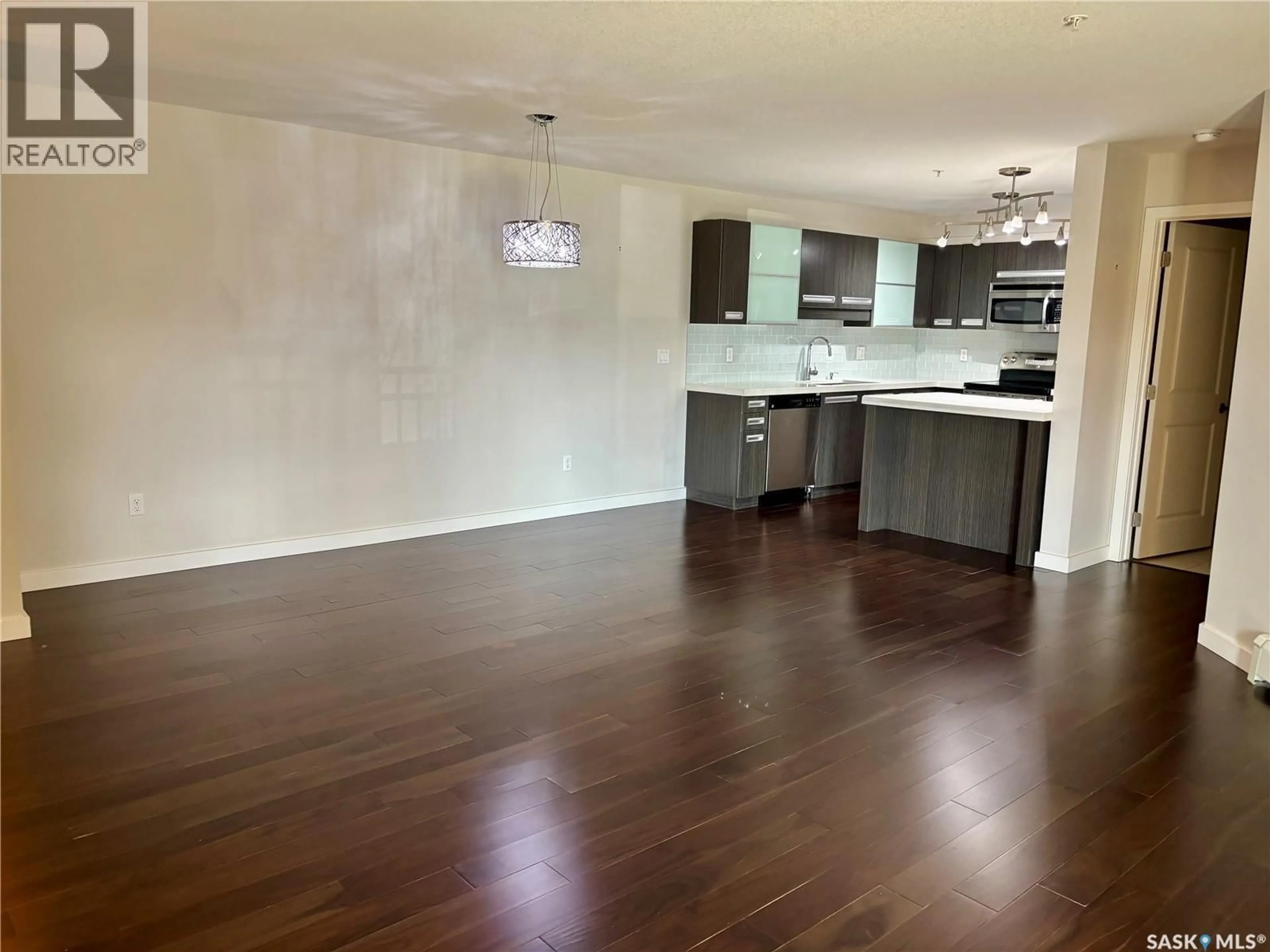 Unknown for 211 - 117 LEDDINGHAM STREET, Saskatoon Saskatchewan S7V0C5