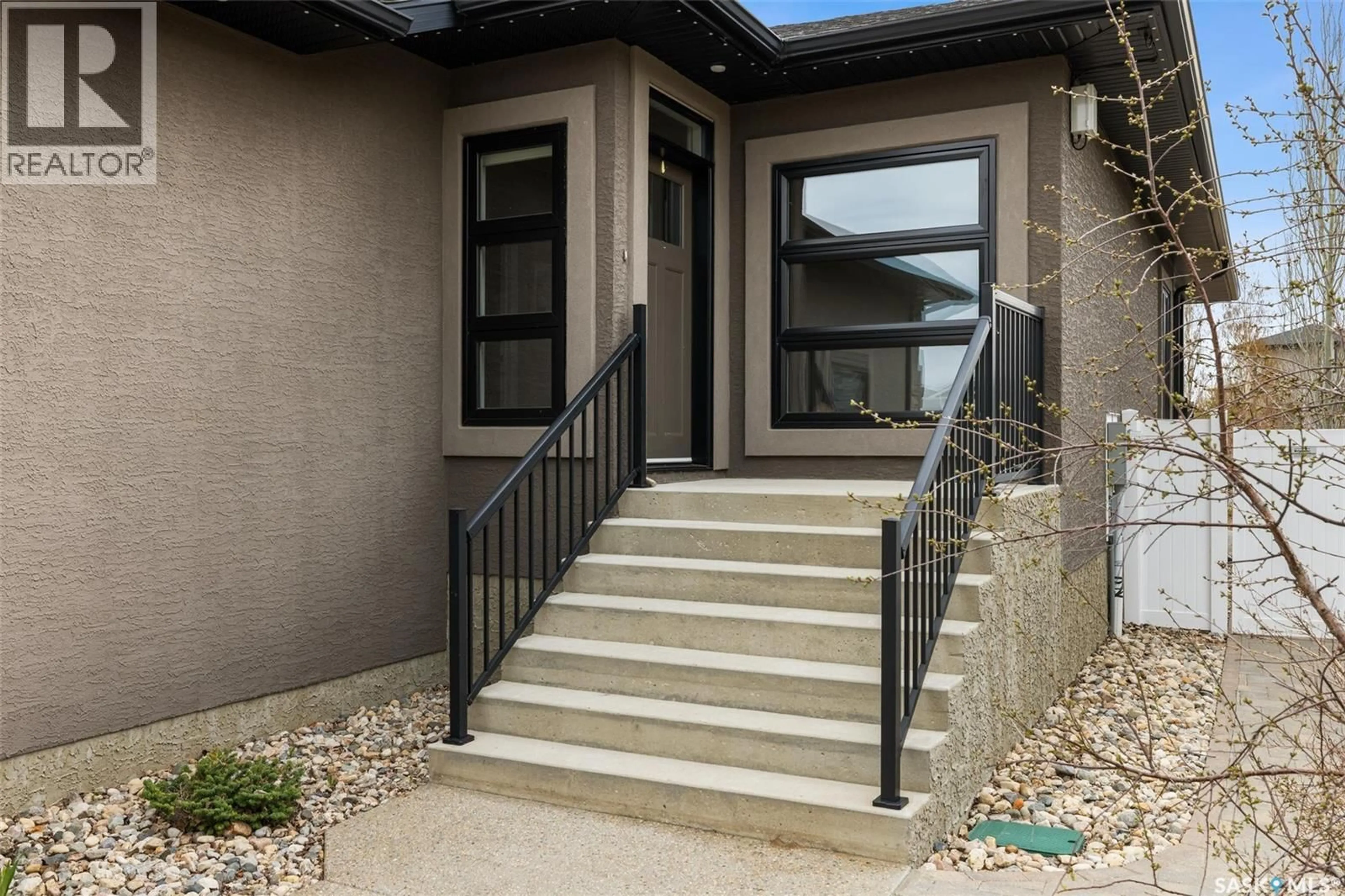 Unknown for 4 COLLEGE CRESCENT, White City Saskatchewan S4L0C6