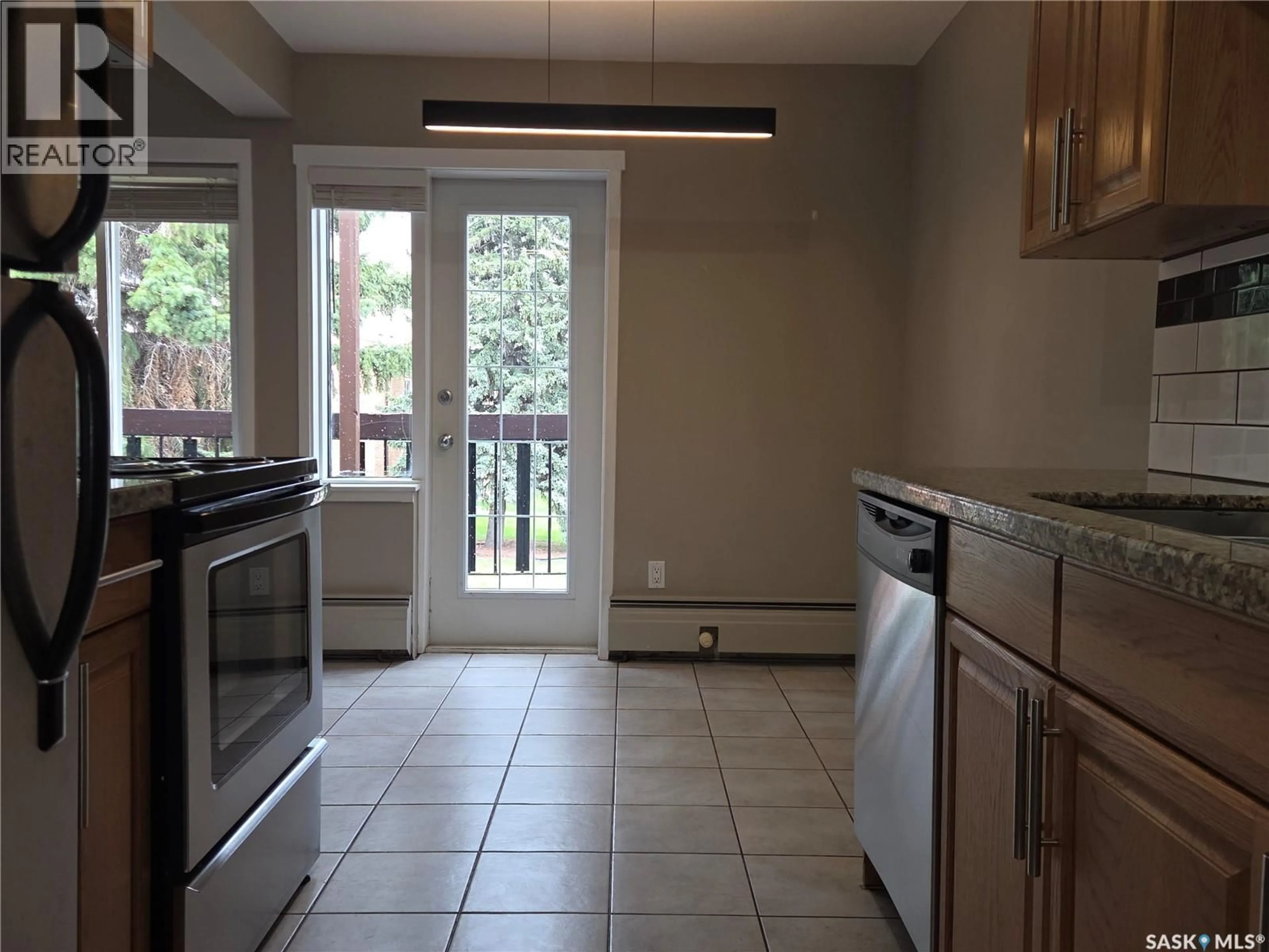 Unknown for 22 208 LINDSAY PLACE, Saskatoon Saskatchewan S7H3E6