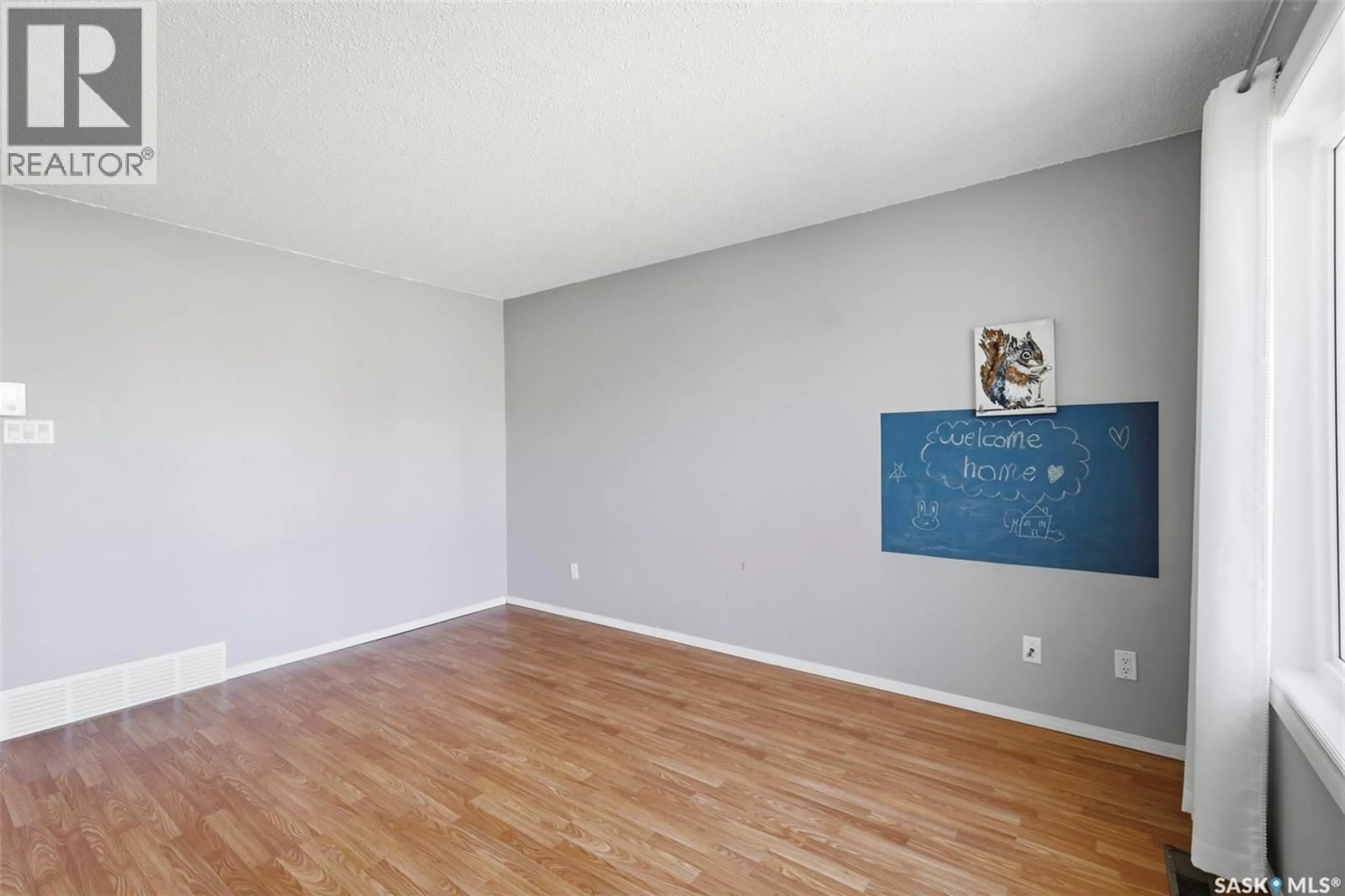 A pic of a room for 230 KONIHOWSKI ROAD, Saskatoon Saskatchewan S7S1A7