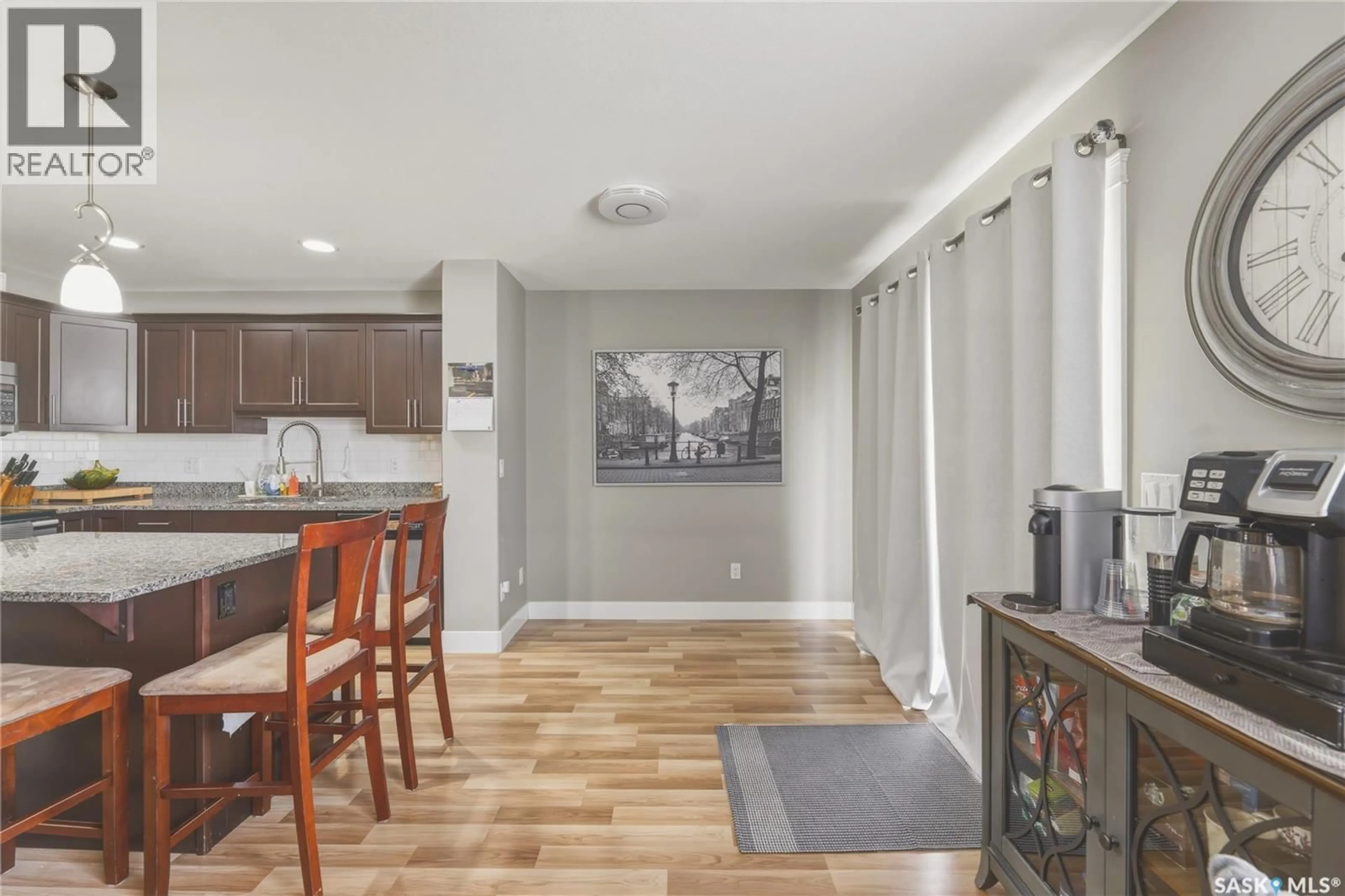 Open concept kitchen, unknown for 136 901 4TH STREET, Martensville Saskatchewan S0K2T0