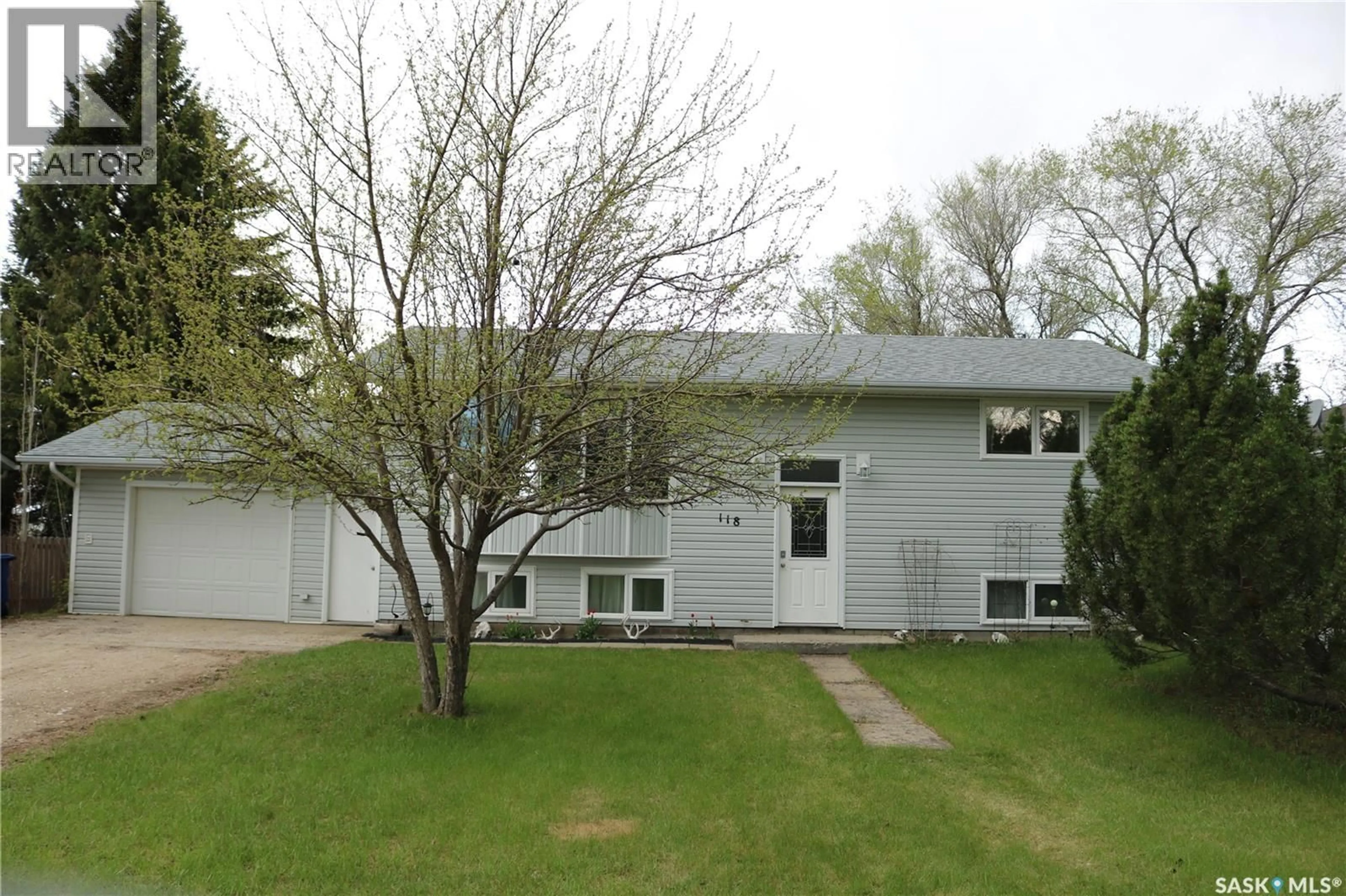 Unknown for 118 4TH AVENUE, Dundurn Saskatchewan S0K1K0