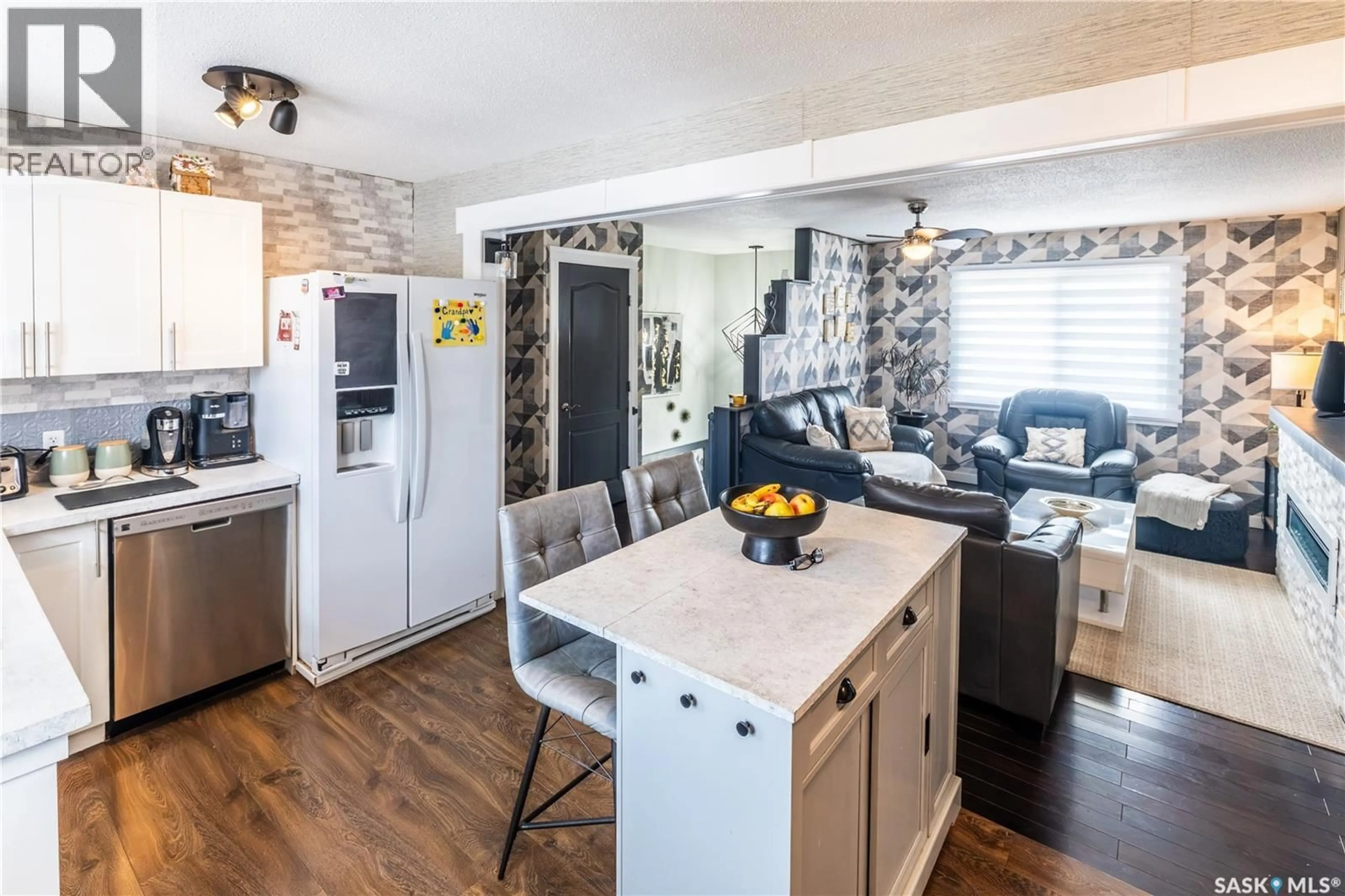 Open concept kitchen, unknown for 1304 ATHABASCA STREET, Moose Jaw Saskatchewan S6H6C1