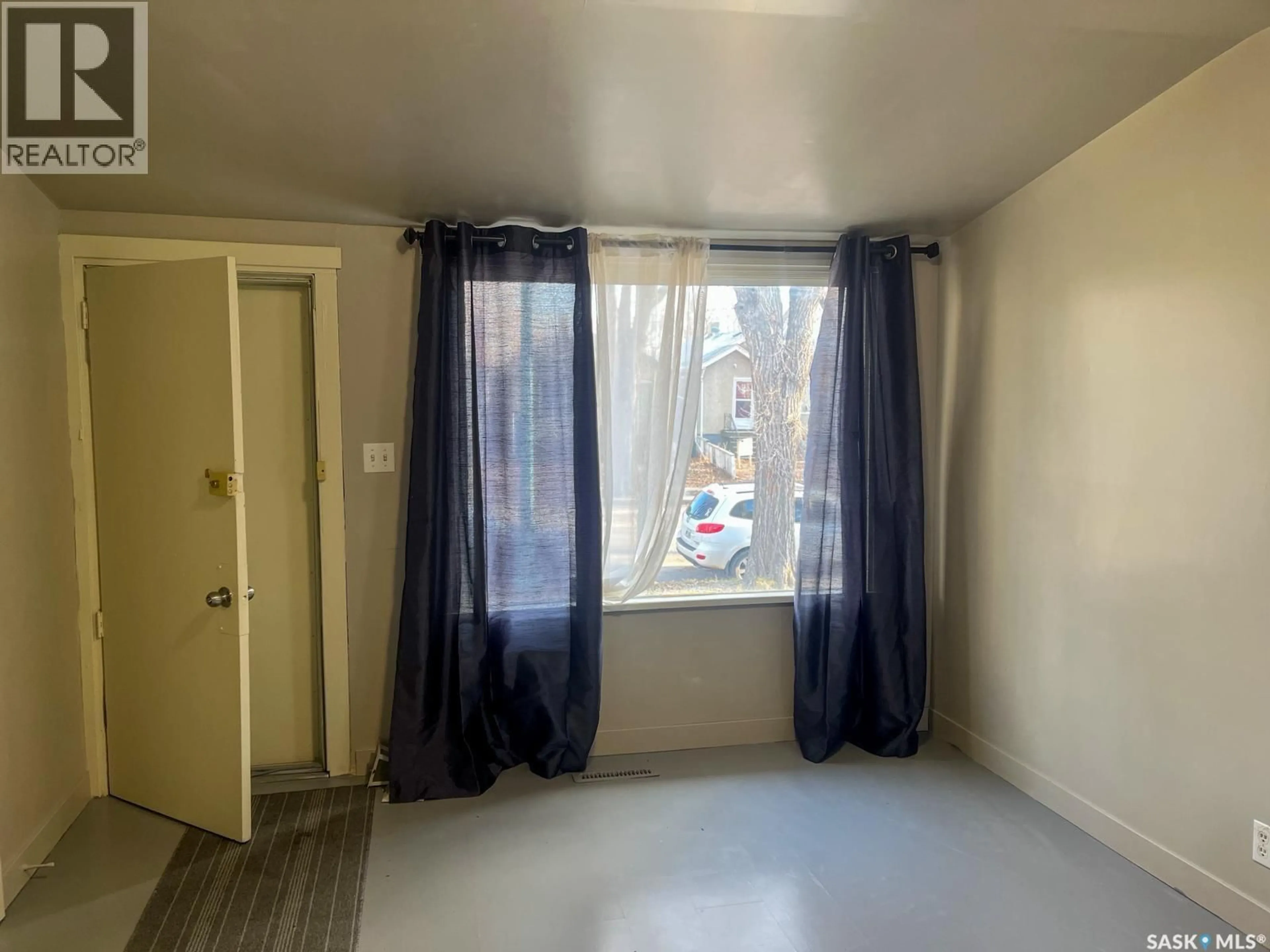 A pic of a room for 2234 WINNIPEG STREET, Regina Saskatchewan S4P1H1