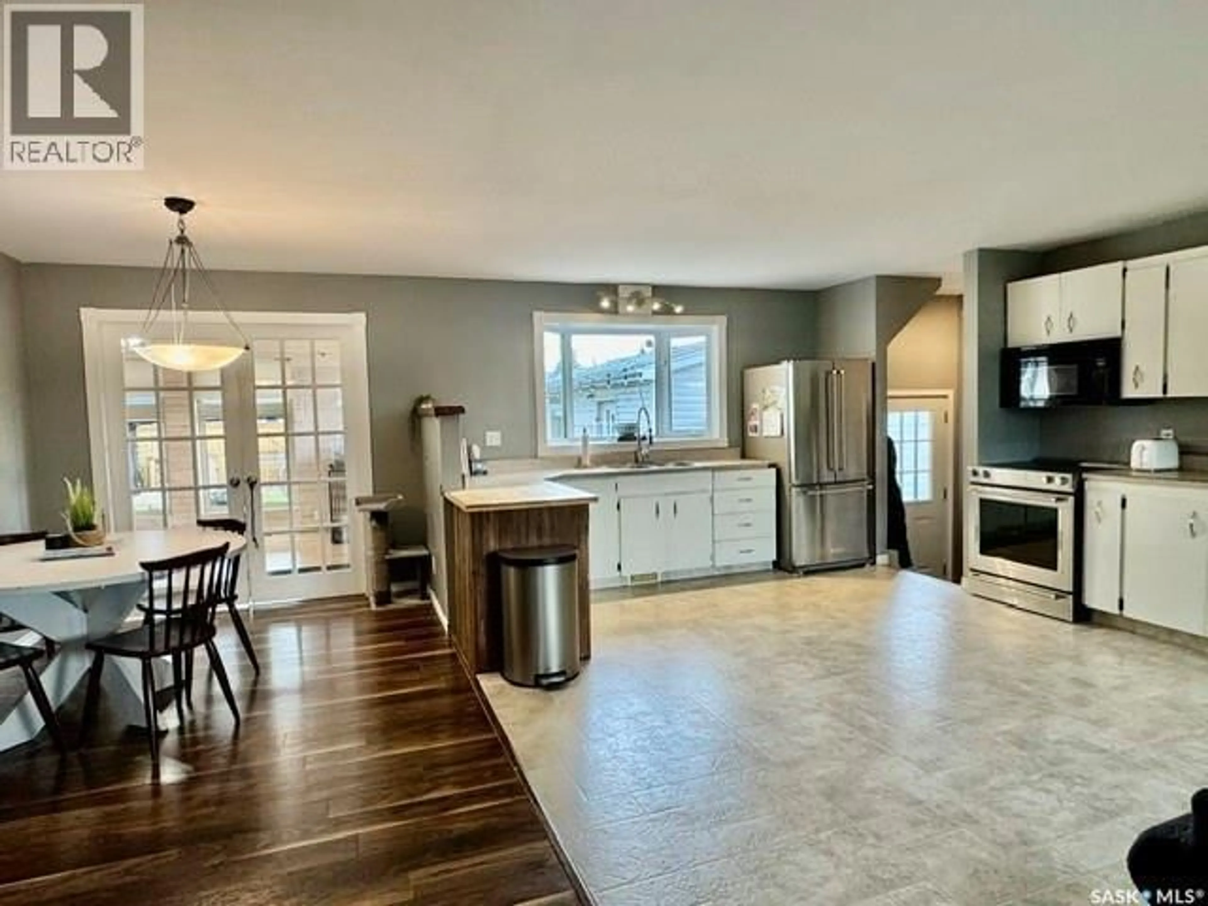 Open concept kitchen, unknown for 55 FOLLEY CRESCENT, Lanigan Saskatchewan S0K2M0